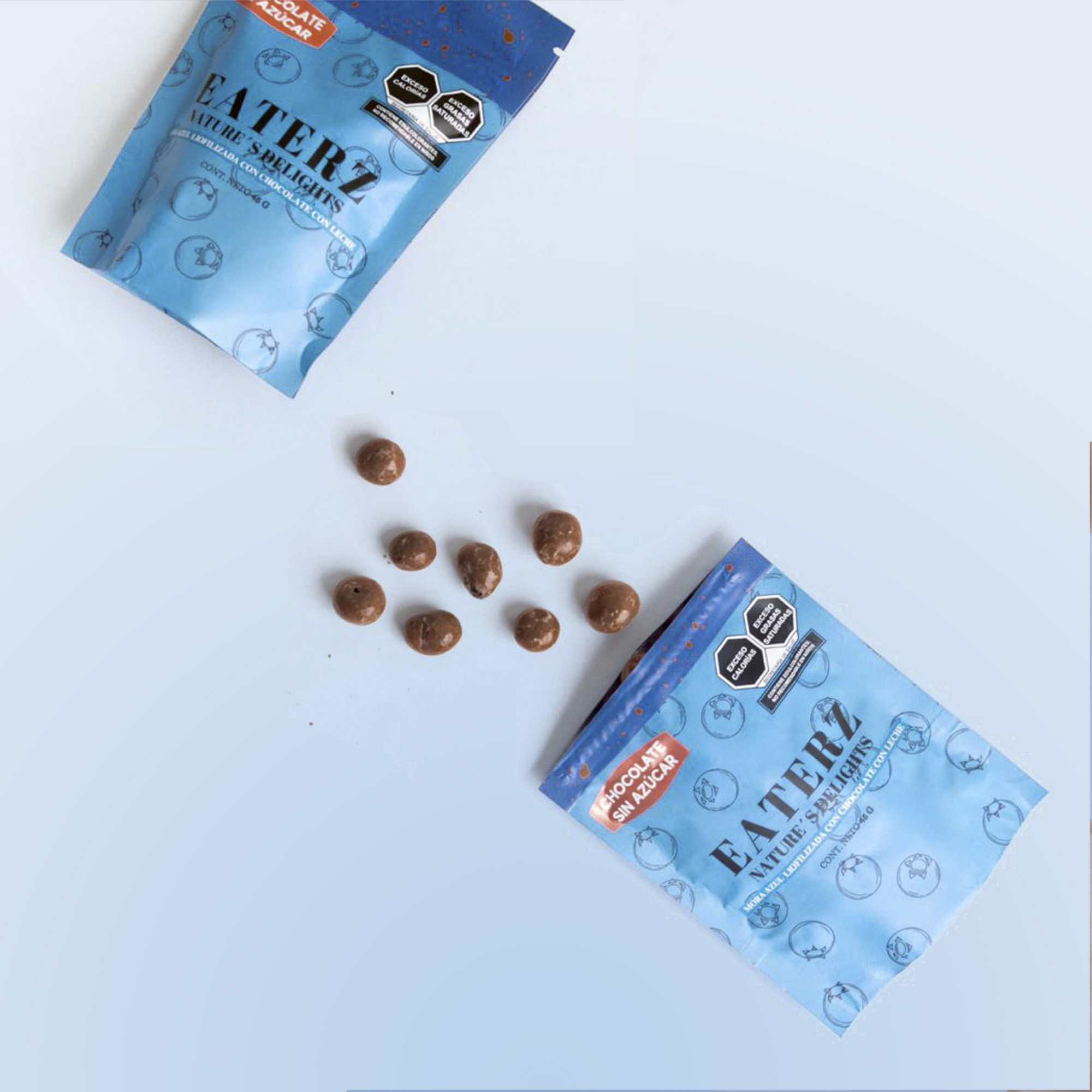 EATERZ | Mora Azul Cubierta de Chocolate con Leche sin Azúcar - 5 Piezas.