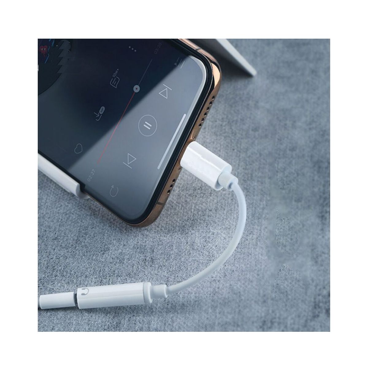 Adaptador Lightning a Auxiliar 3.5mm Compatible Con Lightning.