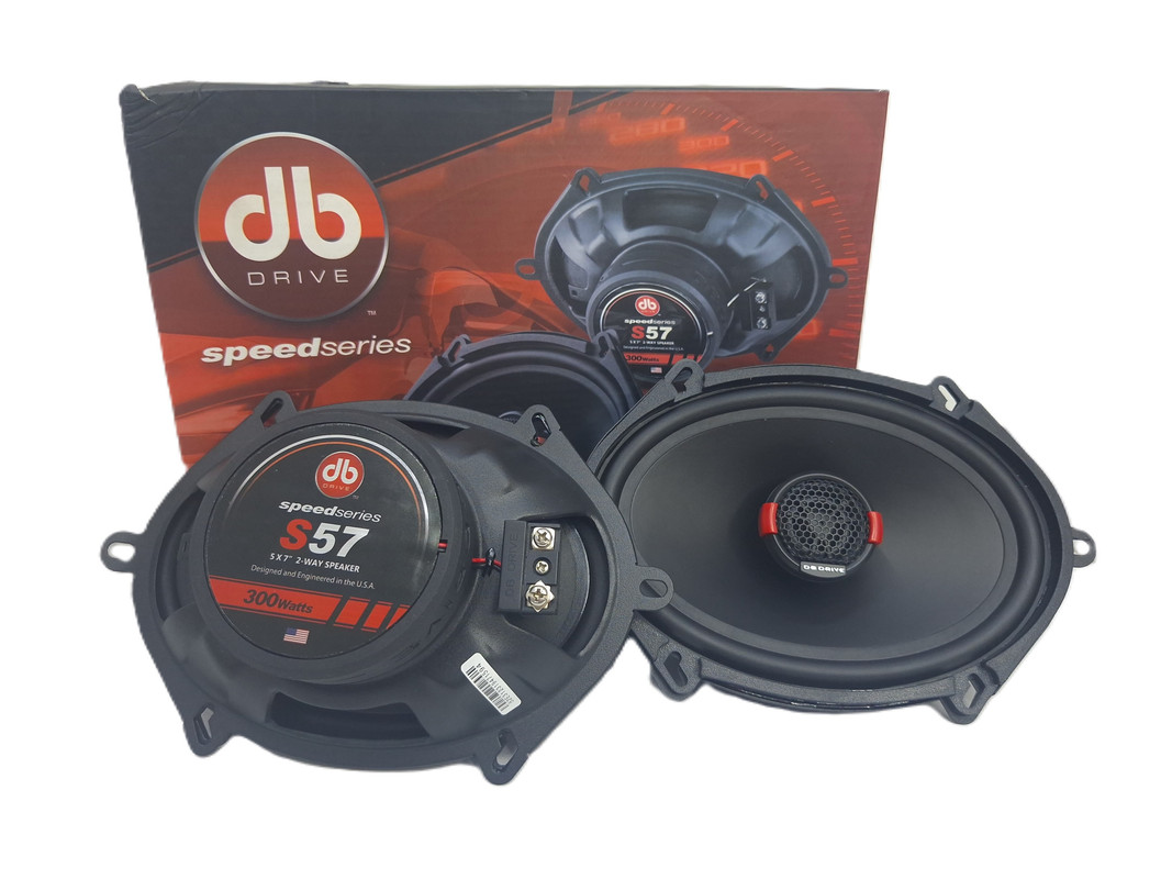 Bocinas Coaxiales DB Drive S57 65W RMS 5x7 Pulgadas 4 Ohms 2 Vías Speed Series.