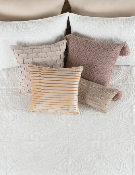 Edredón King Size Luxus Velvet Bordado con Fundas Angel ESQUIMAL.