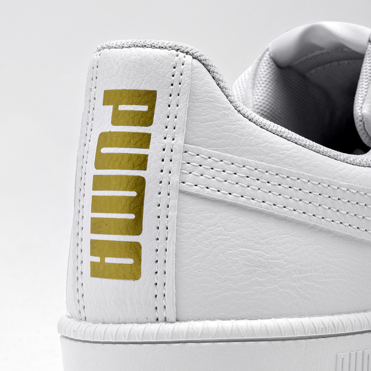 TENIS URBANO HOMBRE DE Puma ESTILO 372605-07 COLOR BLANCO E8.