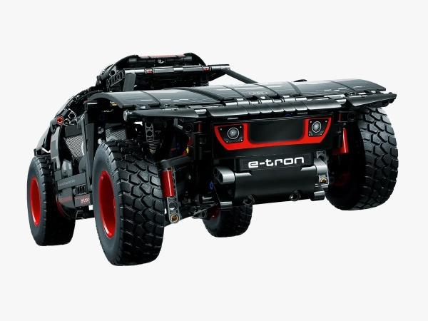 Lego Set Technic Audi Rs Q E Tron 42160 - Game Center