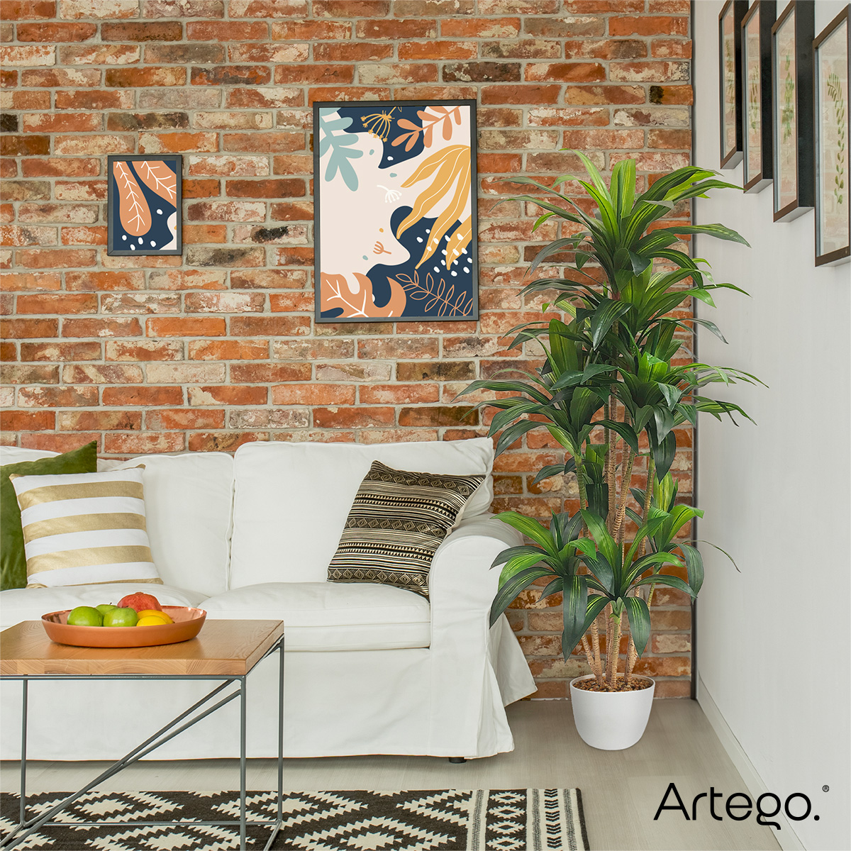 Planta artificial decorativa moderna con maceta Dracaena Palo de Brasil grande de 170cm de alto Artego para hogar sala comercio oficina.