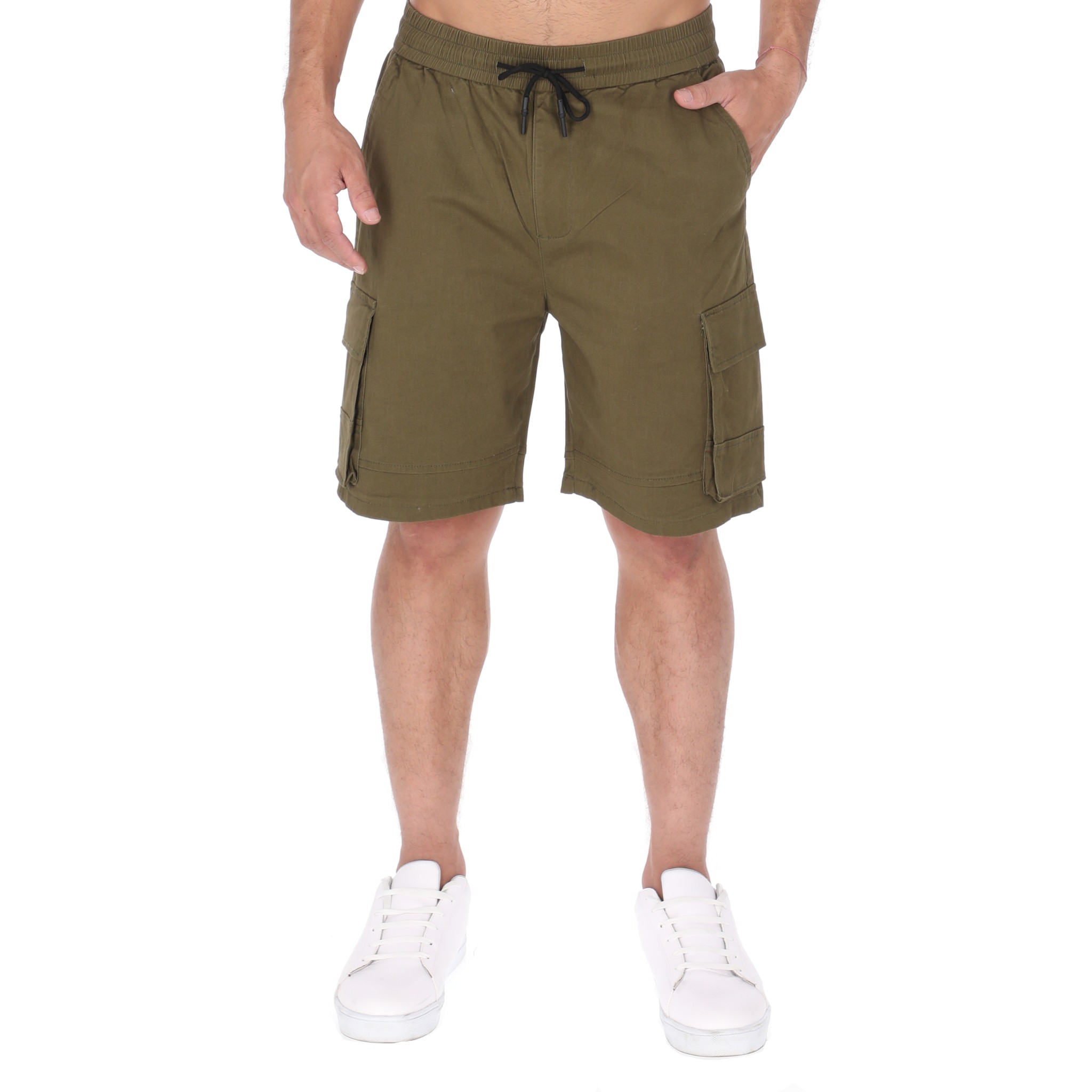 Bermuda De Gabardina Estilo Cargo Color Verde Militar CHB Chili Beans Clothing Co..