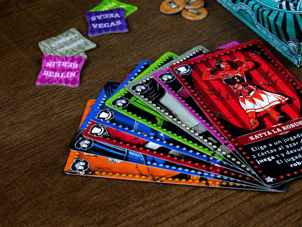 Circo Maldito Español Maldito Games Juego 4 a 8 Jugadores