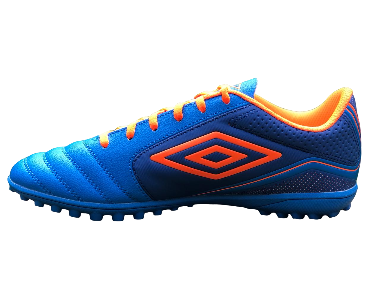Tenis Umbro Classico XII TF Azul Multitaco Calzado Fútbol Rápido.