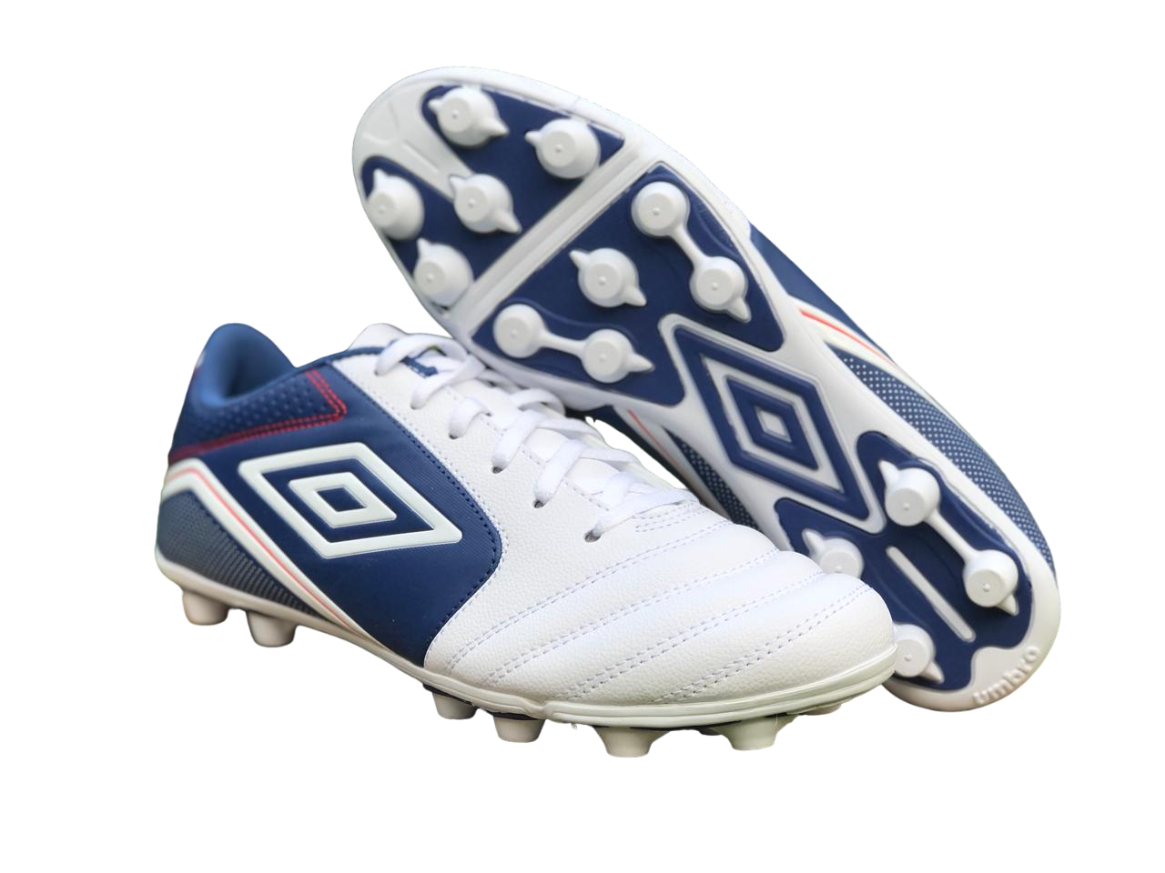 Tenis Umbro Classico XII HGR Blanco Tacos Fútbol Campo Duro.