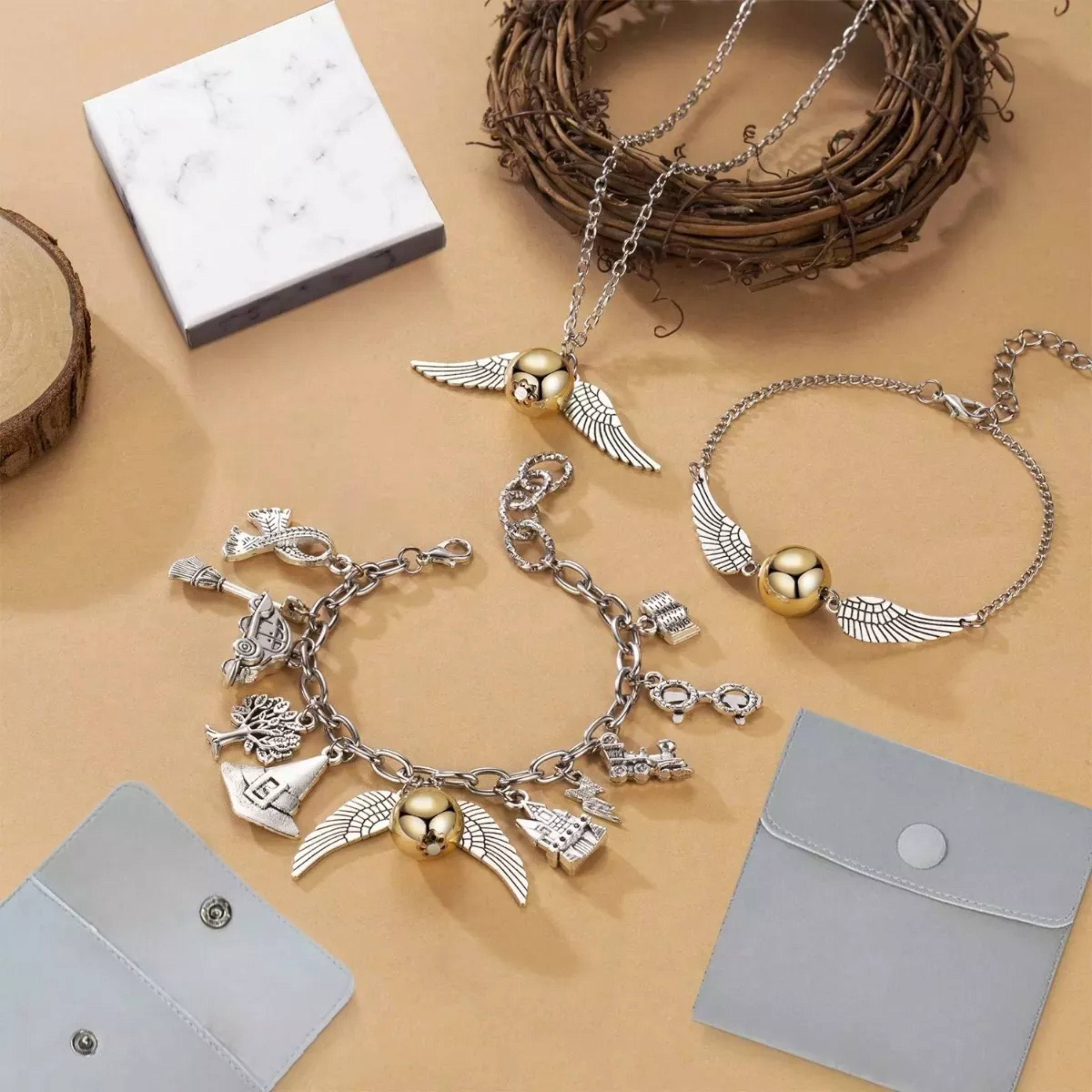 Juego De 3pzs De Joyas De Harry Potter Collar+pulsera Snitch.