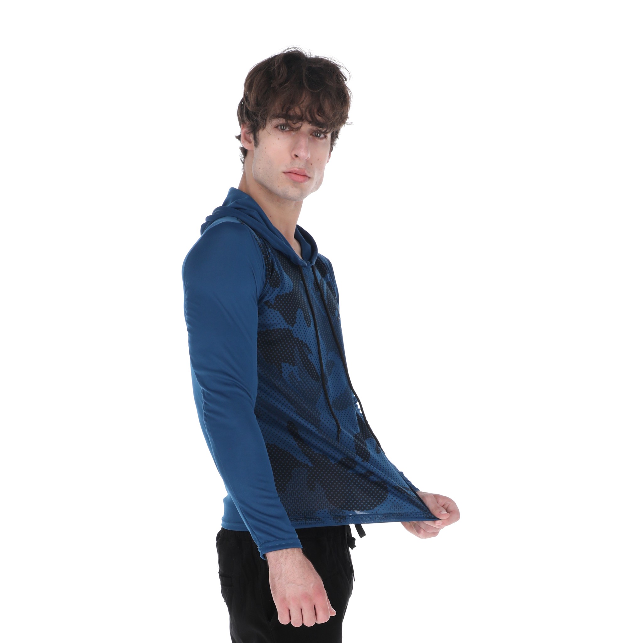 Playera Deportiva Manga Larga Con Capucha Color Azul Para Hombre CHB Chili Beans Clothing Co.