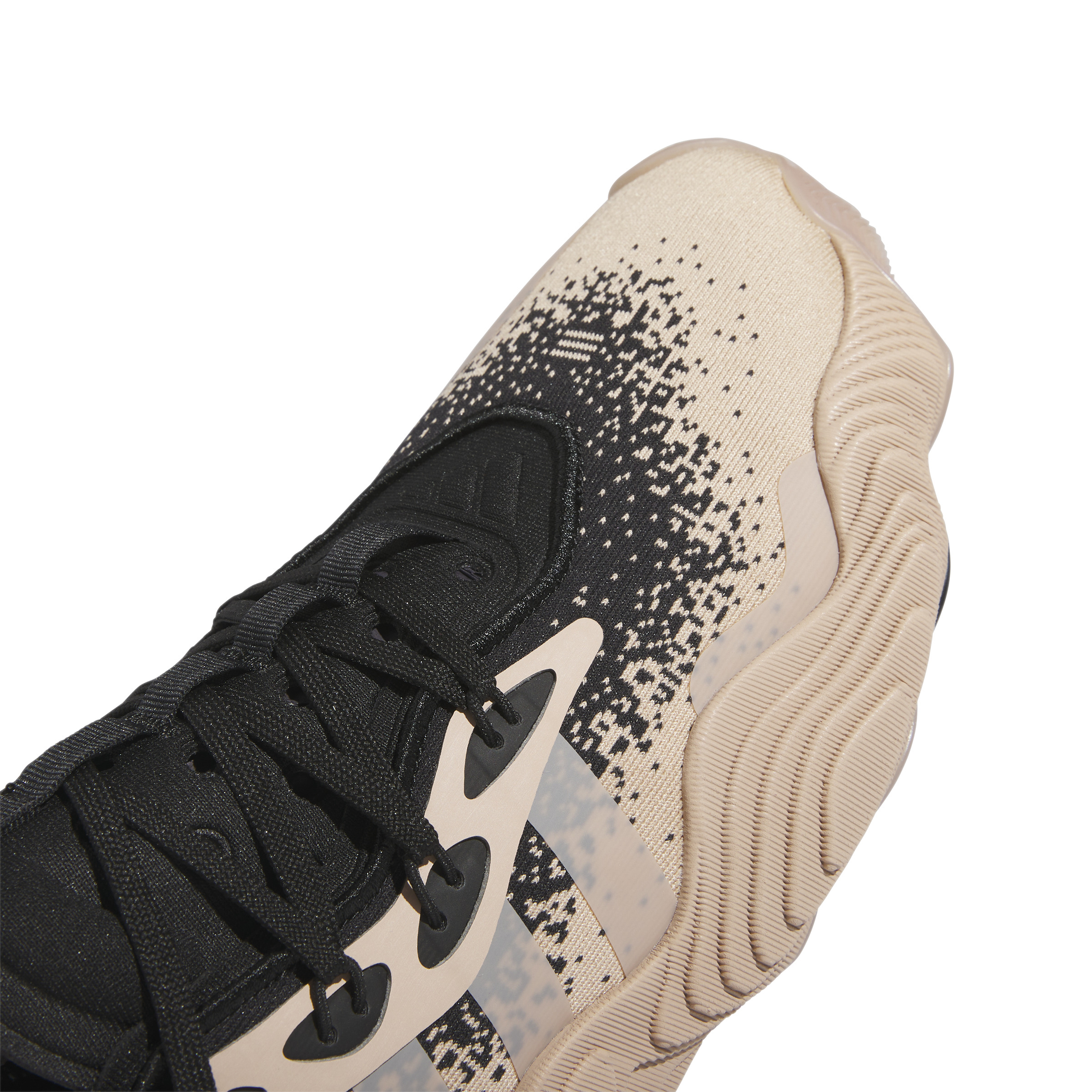 Tenis adidas Trae Young 3 Low Basketball Beige Adulto Deportivo.