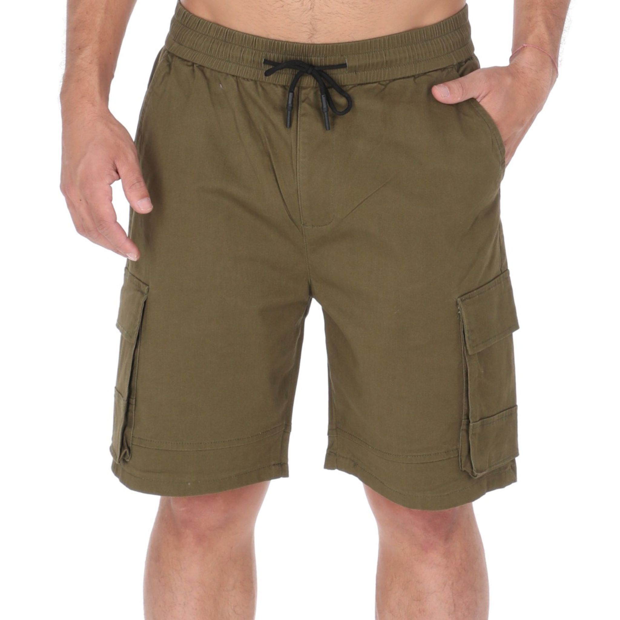 Bermuda De Gabardina Estilo Cargo Color Verde Militar CHB Chili Beans Clothing Co..