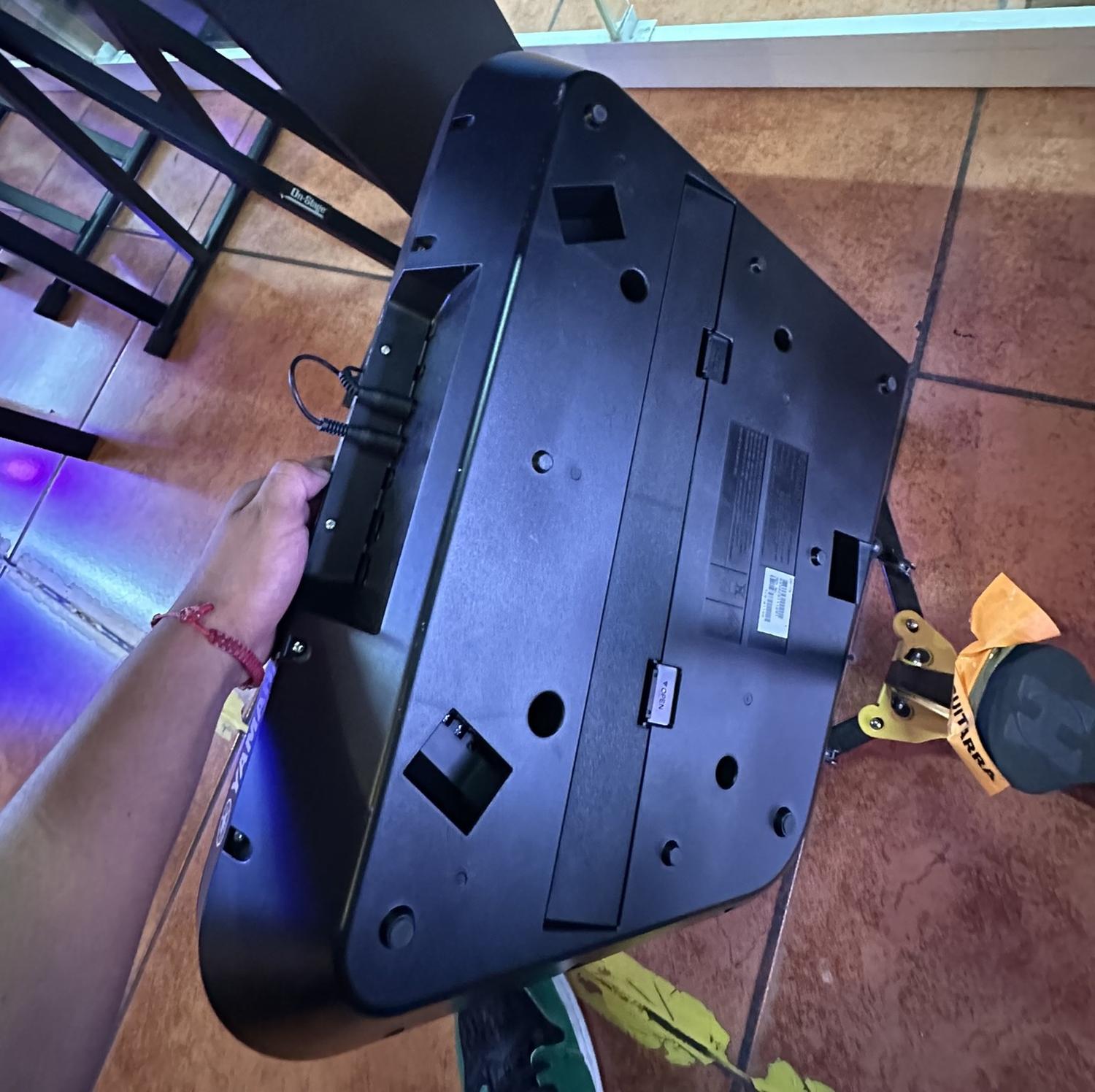 Yamaha DD75 Batería Electrónica 8 Pads y Pedales Remate.
