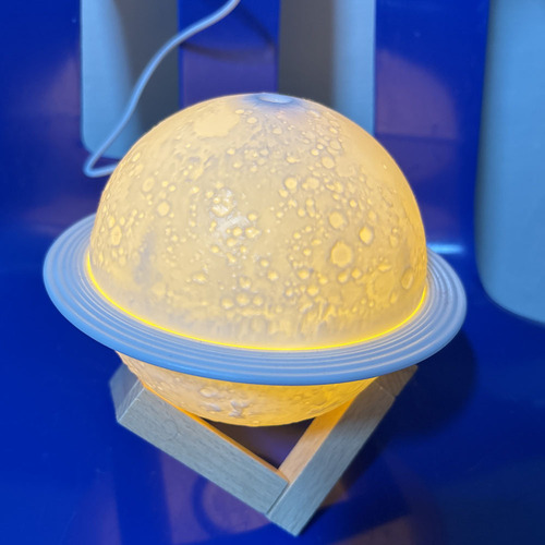 Humidificador Difusor Lámpara Forma Planeta Luna Con 3 Modos.