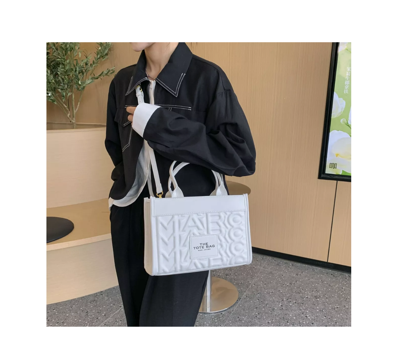 ml The Tote Bag Bolso De Hombro De Mujer Con Textura y Letras.