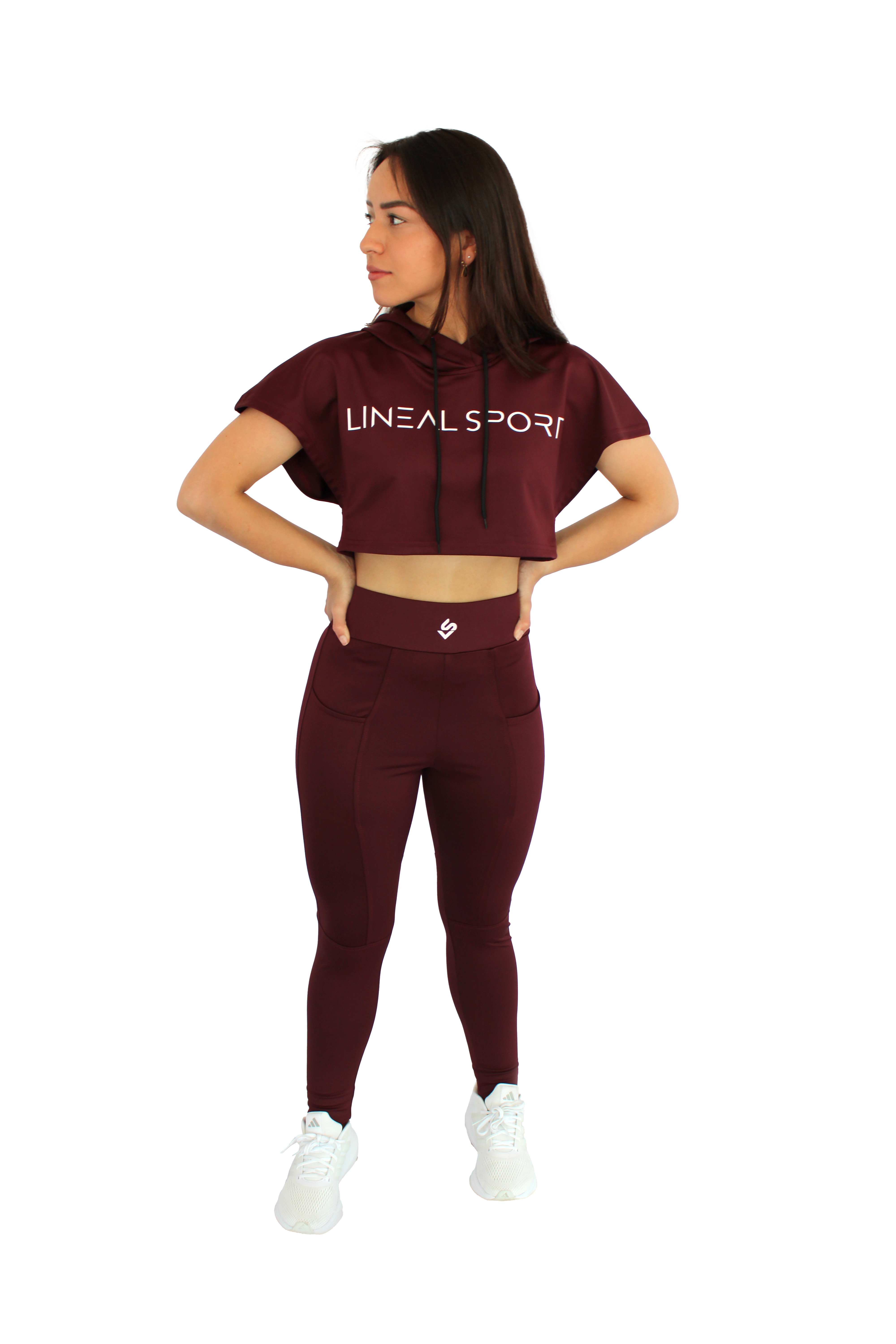 Crop top color vino para dama.