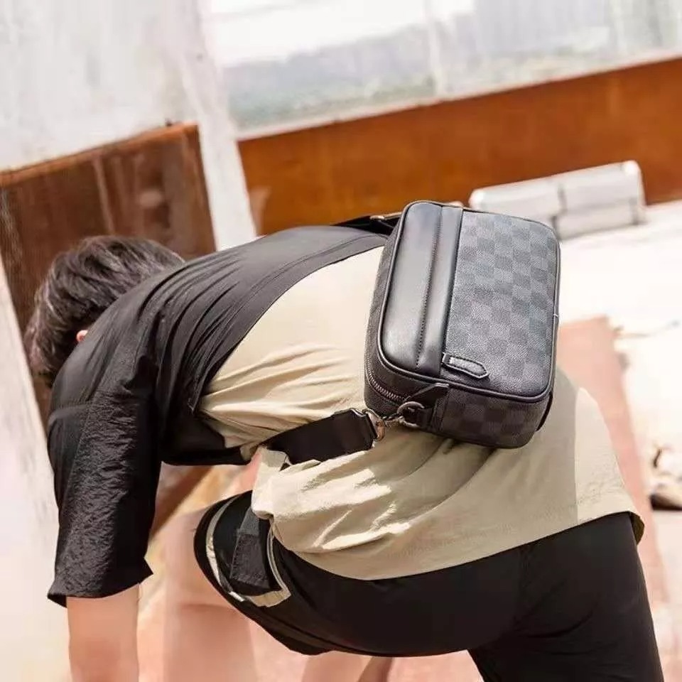Bandolera De Cuero Para Hombre Bolso Crossbody Lujo Moderno.