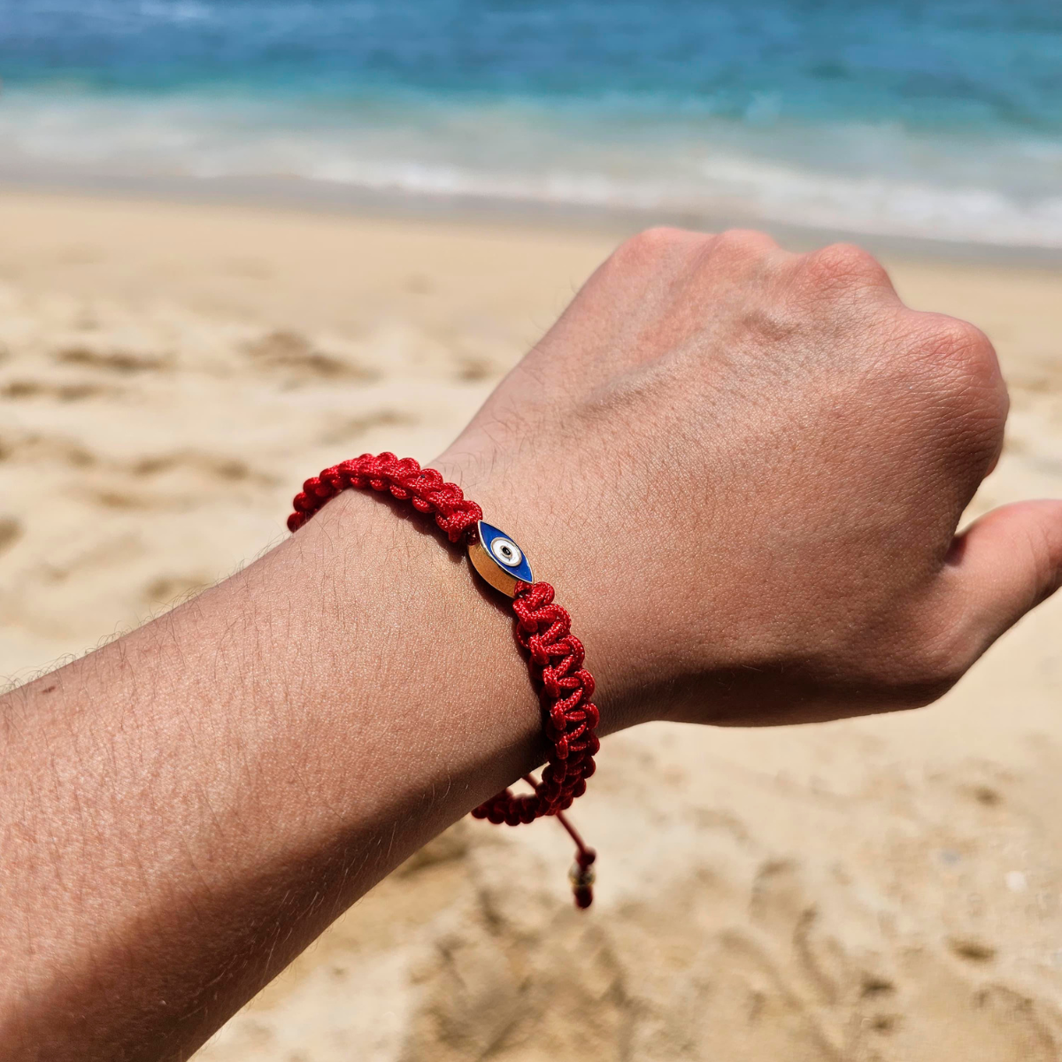 Pulsera Ojo Turco de Plata .925 y Chapa Oro 14k de Hilo rojo