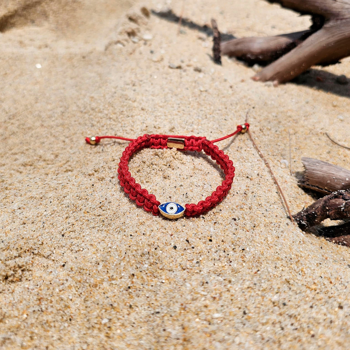 Pulsera Ojo Turco de Plata .925 y Chapa Oro 14k de Hilo rojo