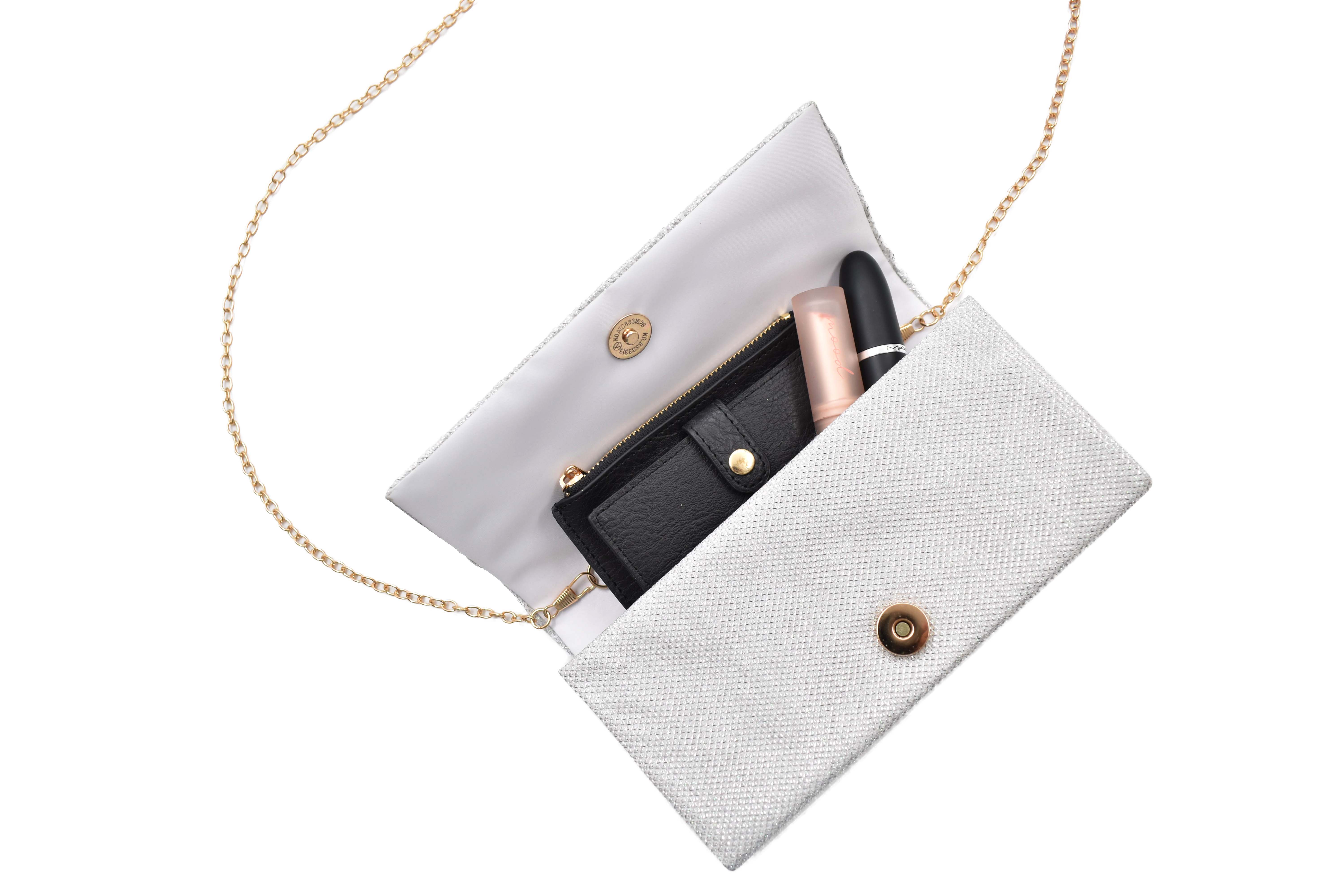 Bolsa clutch plata con brillos 