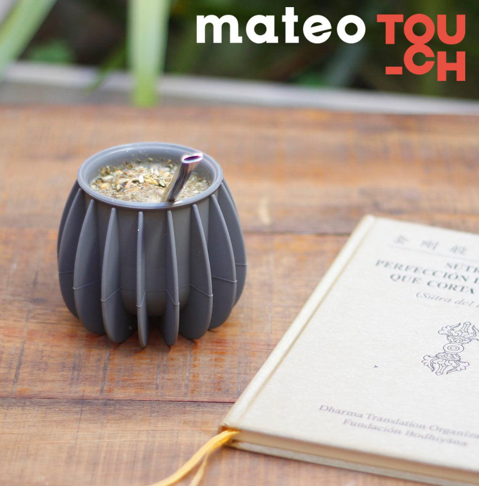 Mate Mateo Touch de Silicón con Bombilla