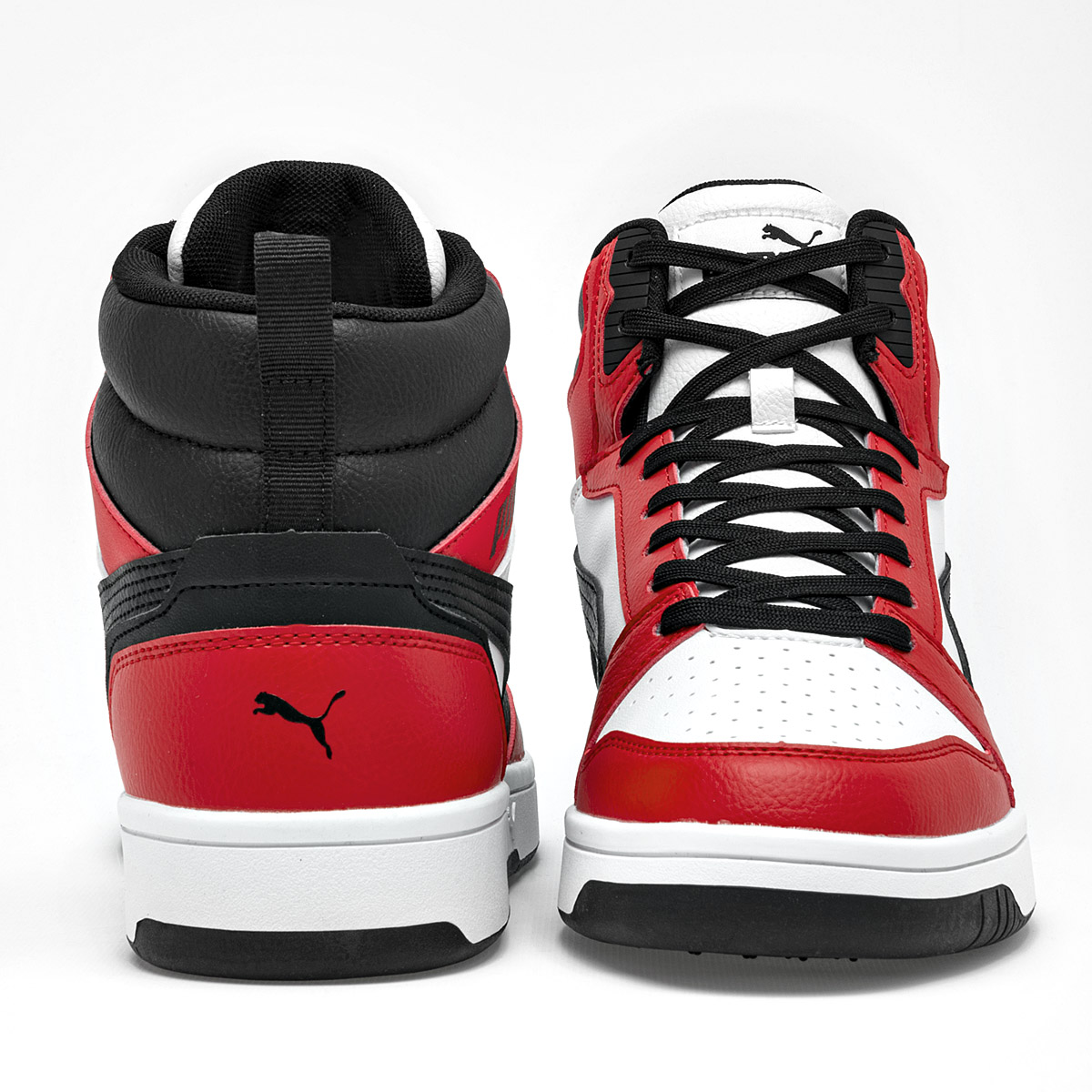 TENIS URBANO HOMBRE DE Puma ESTILO 392326-04 COLOR BLANCO ROJO NEGRO.
