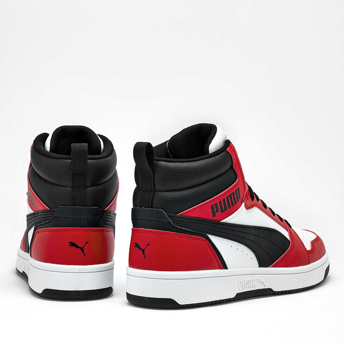 TENIS URBANO HOMBRE DE Puma ESTILO 392326-04 COLOR BLANCO ROJO NEGRO.