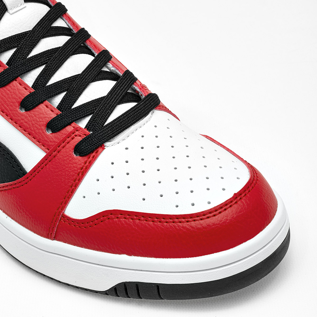 TENIS URBANO HOMBRE DE Puma ESTILO 392326-04 COLOR BLANCO ROJO NEGRO.