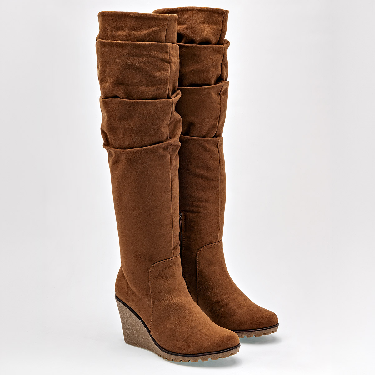 Bota Gamuza Catalina de Plataforma 8 cm tubo 44 cm 9061 color camel para Mujer E9.