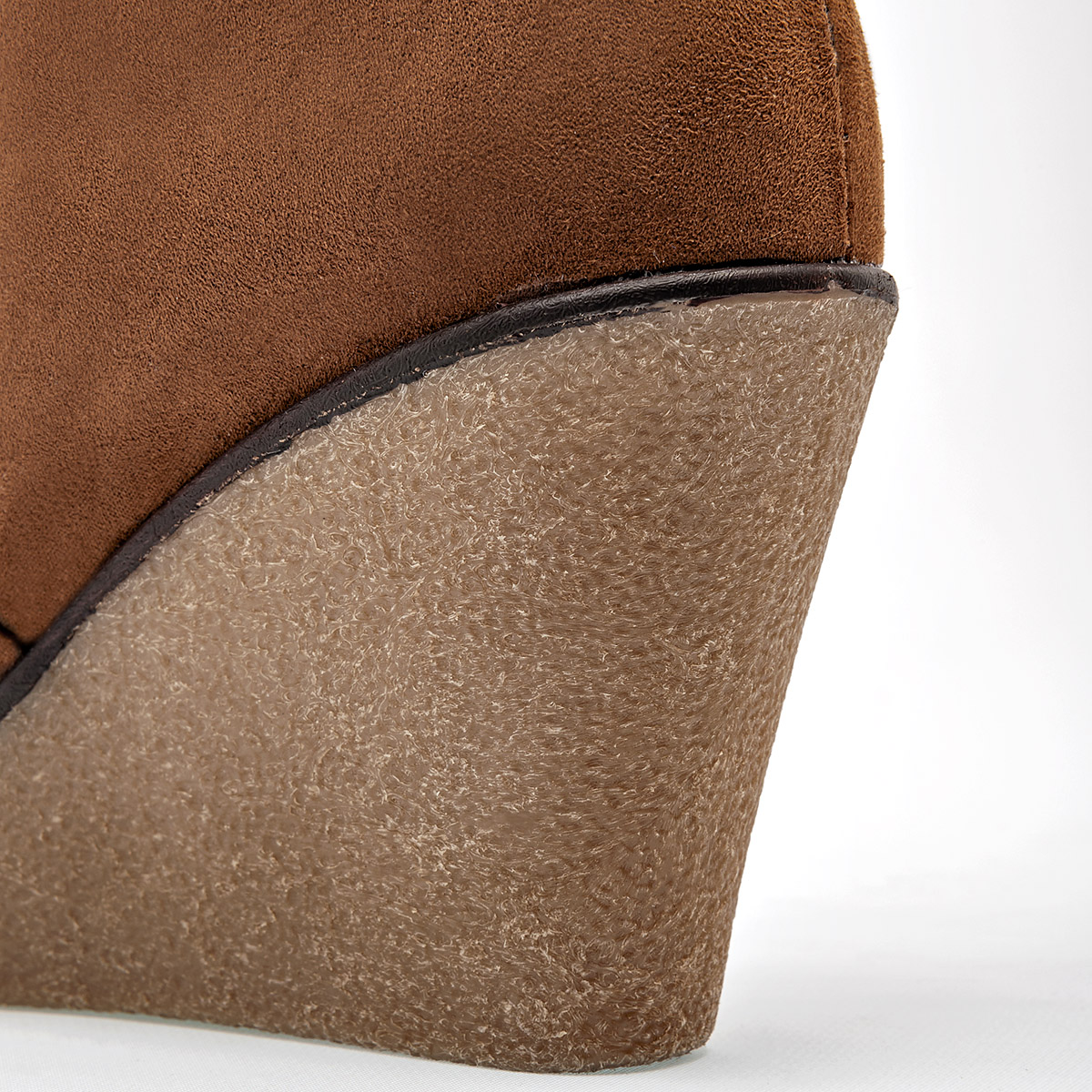 Bota Gamuza Catalina de Plataforma 8 cm tubo 44 cm 9061 color camel para Mujer E9.