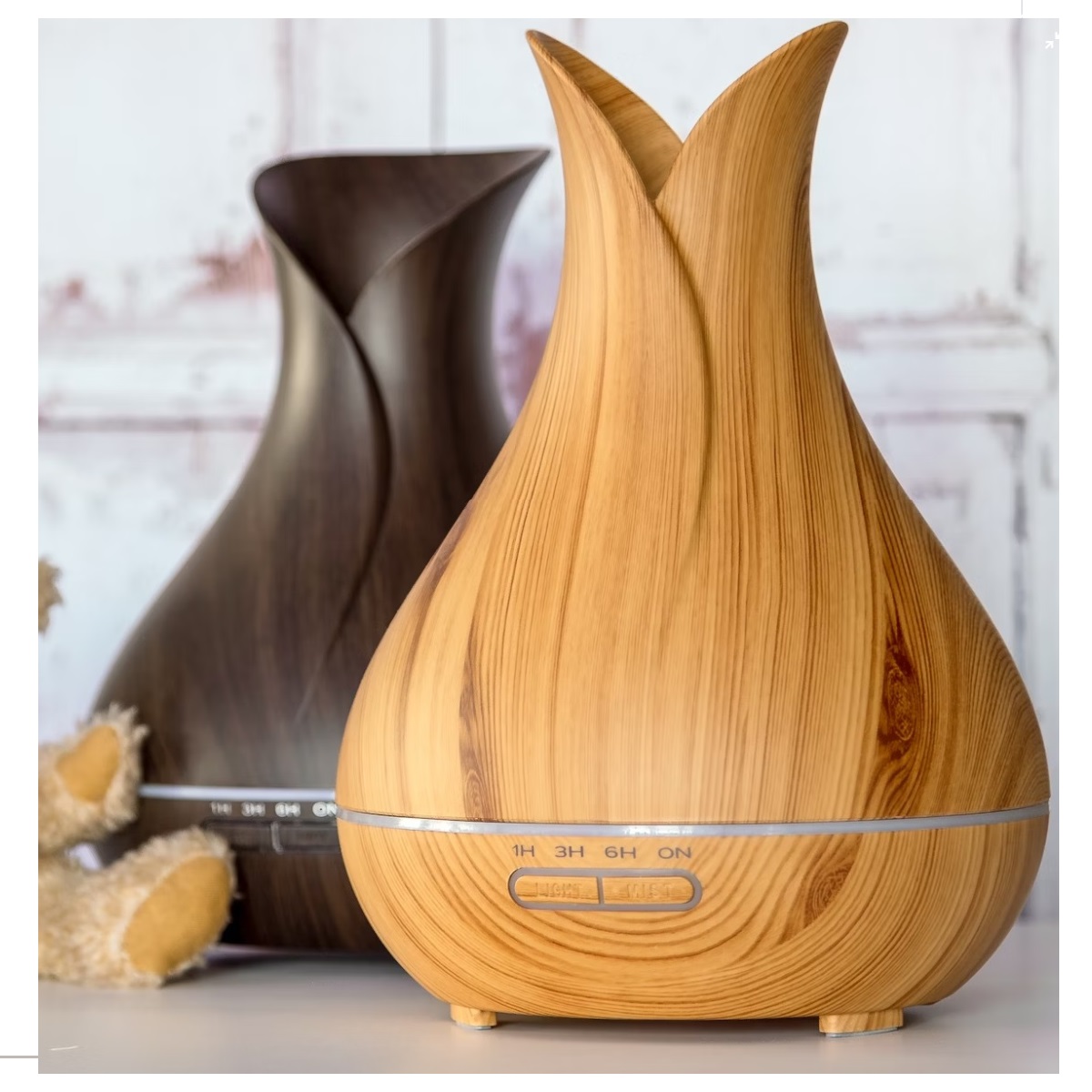 Humidificador Difusor 500ml Flor Madera Oscuro (Chocolate) y 12 Esencias Aromaticas.