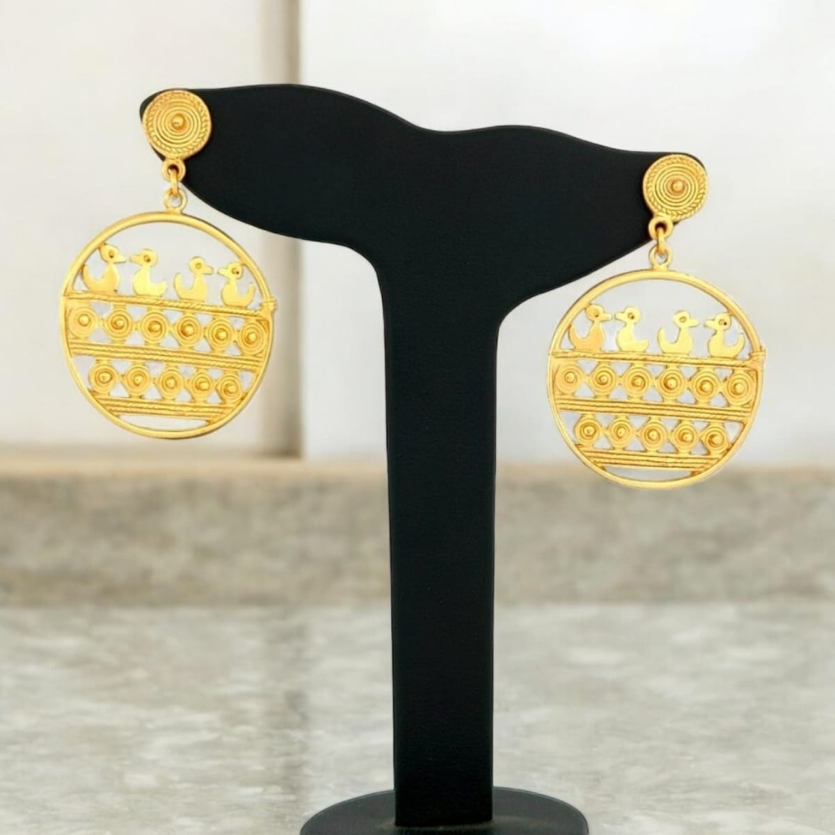 Aretes Medallón Sinú Oro Precolombino Joyería M De León 