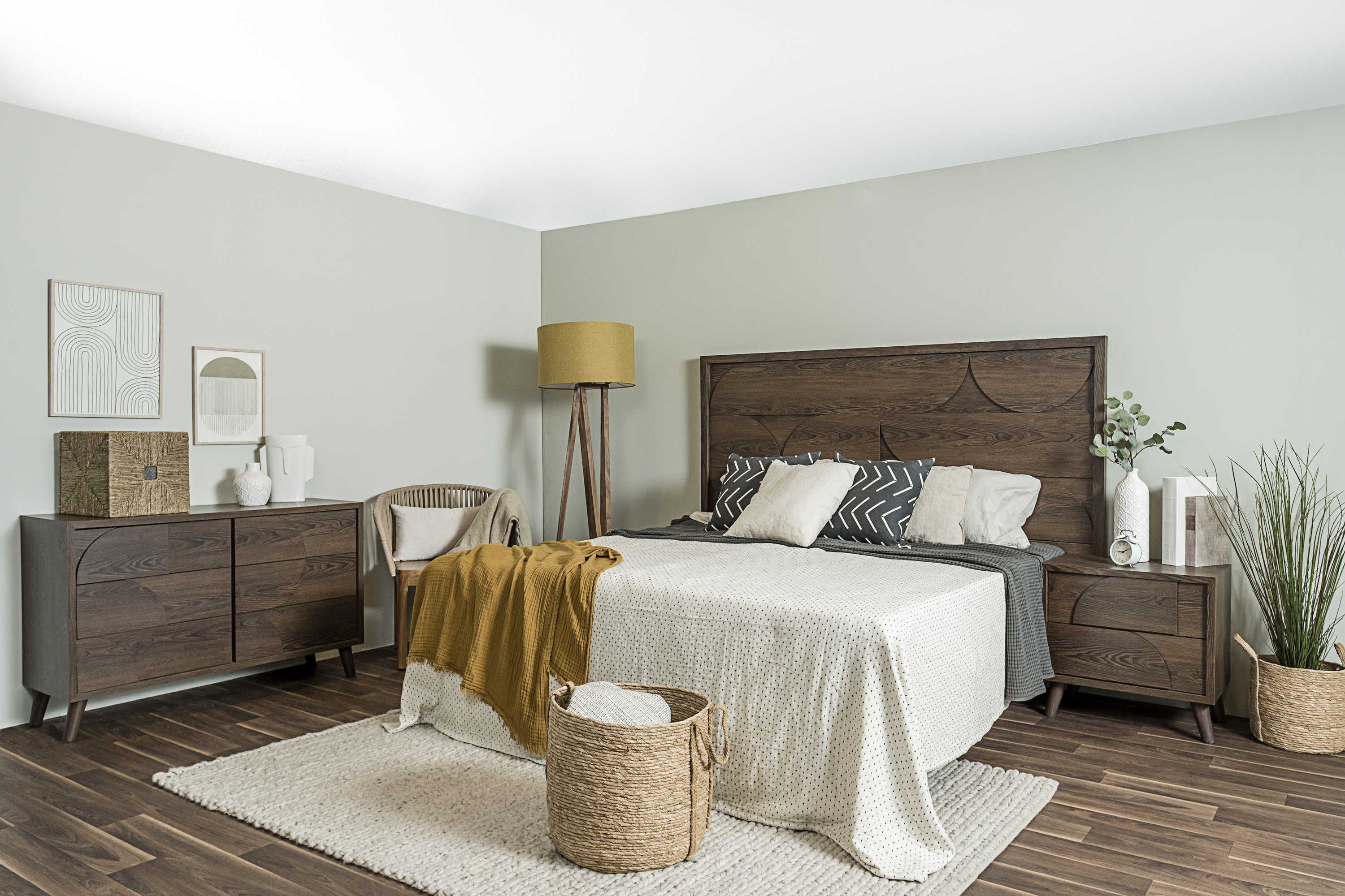 Cabecera para Cama Tamaño King y Queen Size Color Nogal con Relieves Decorativos y  Estructura de Madera Industrial