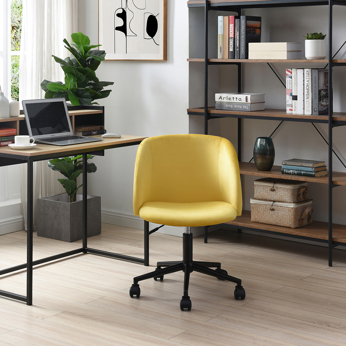 Silla de Oficina Giratoria en Terciopelo Mostaza con Altura Ajustable y Asiento Acolchado