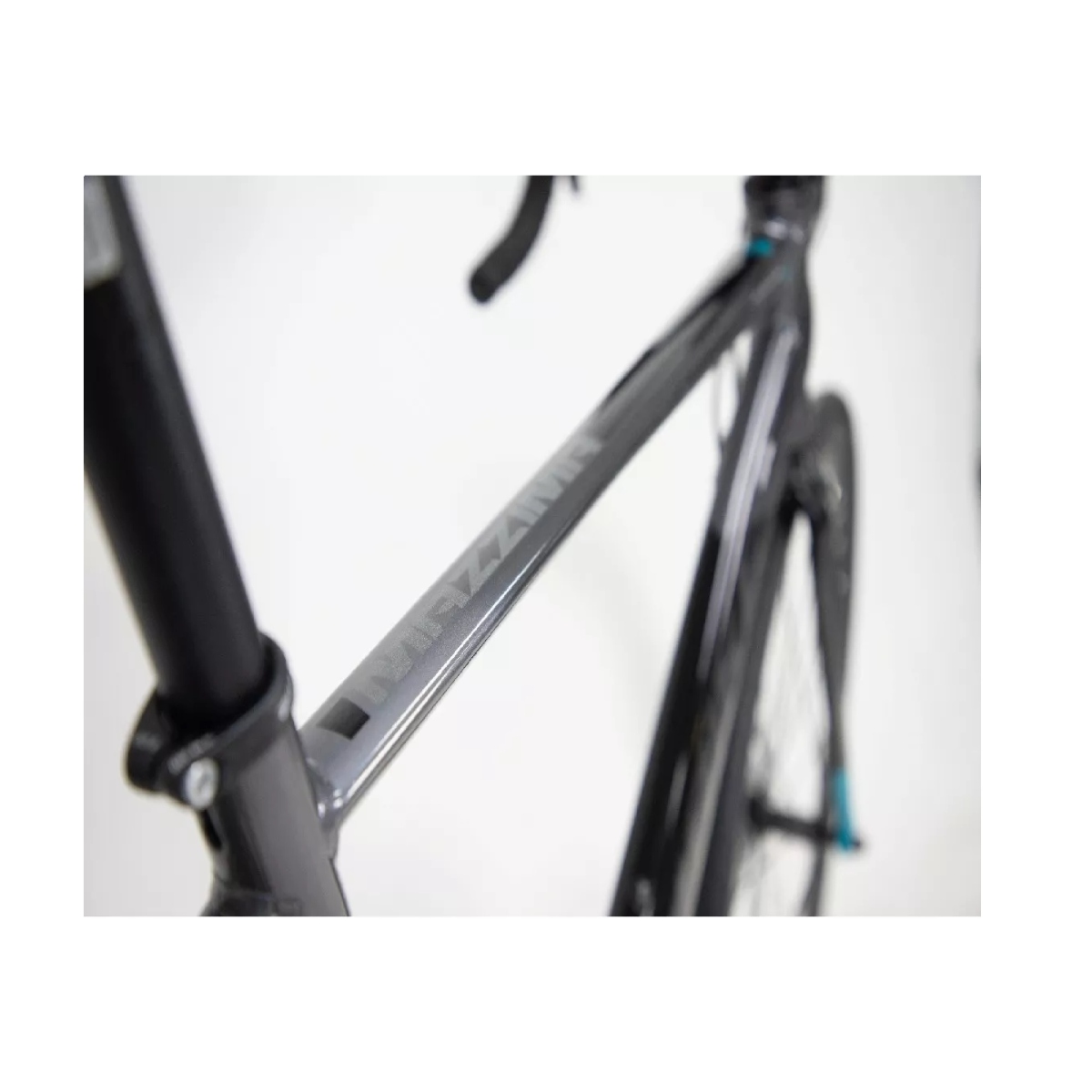 Bicicleta Alubike Mazzima R700 Ruta 14 Vel Gris 51" Talla = M ENDY14