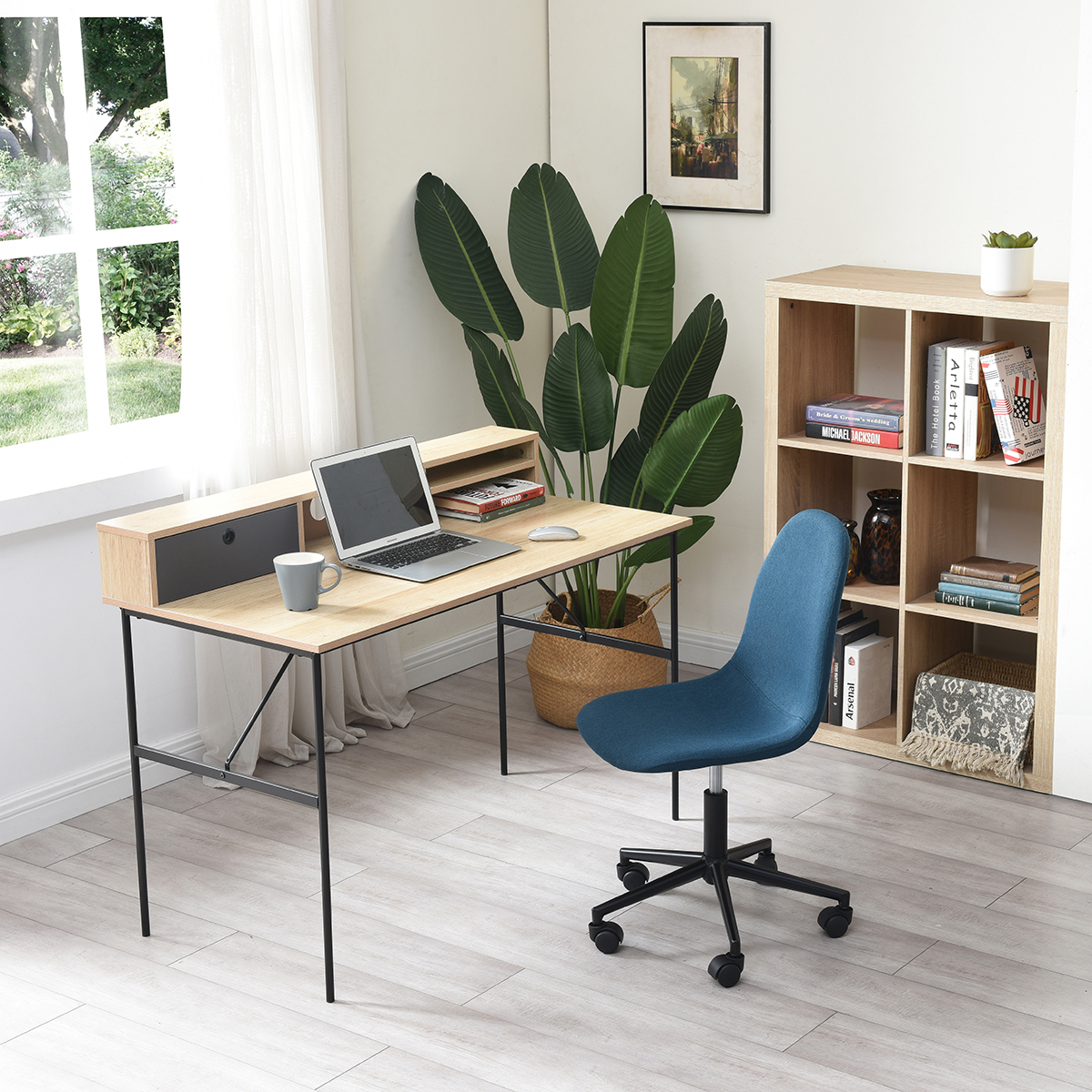 Silla de Oficina Giratoria Azul con Altura Ajustable y Asiento Acolchado en Tela de Lino
