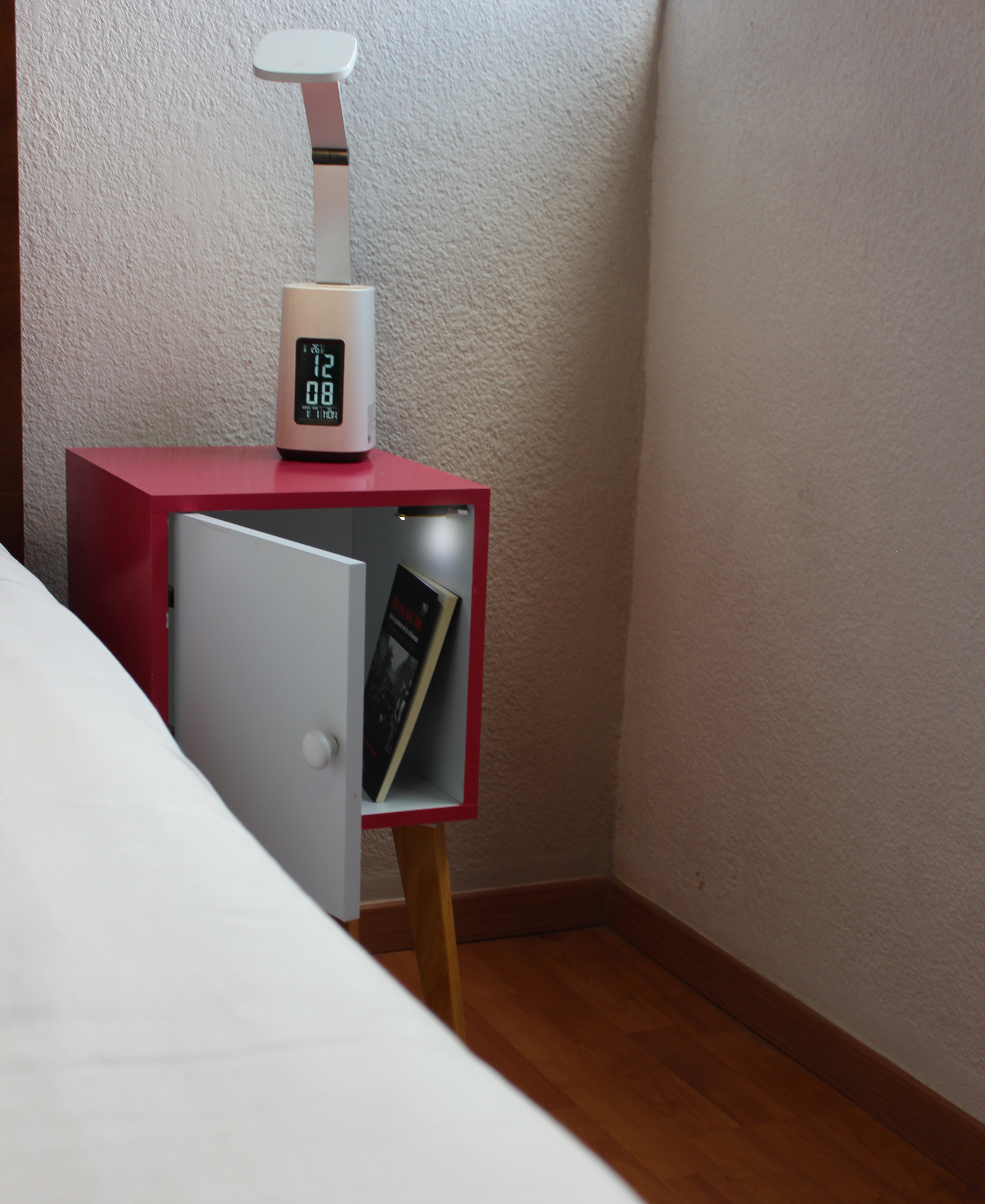 Buro Recamara Noche Luz Led Nombre Personalizable Varios Colores.