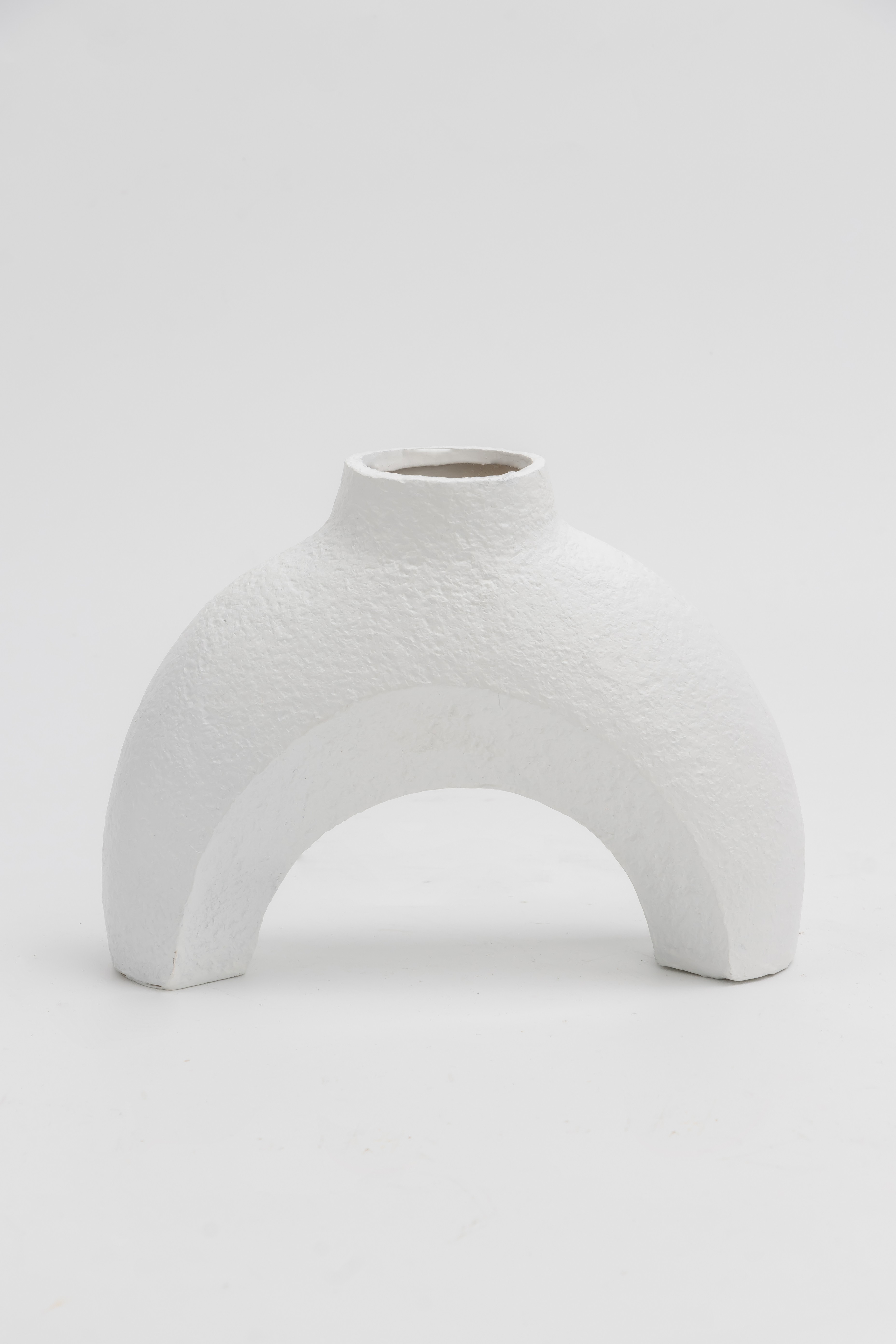 Base Decorativa Color Blanco de Forma Irregular
