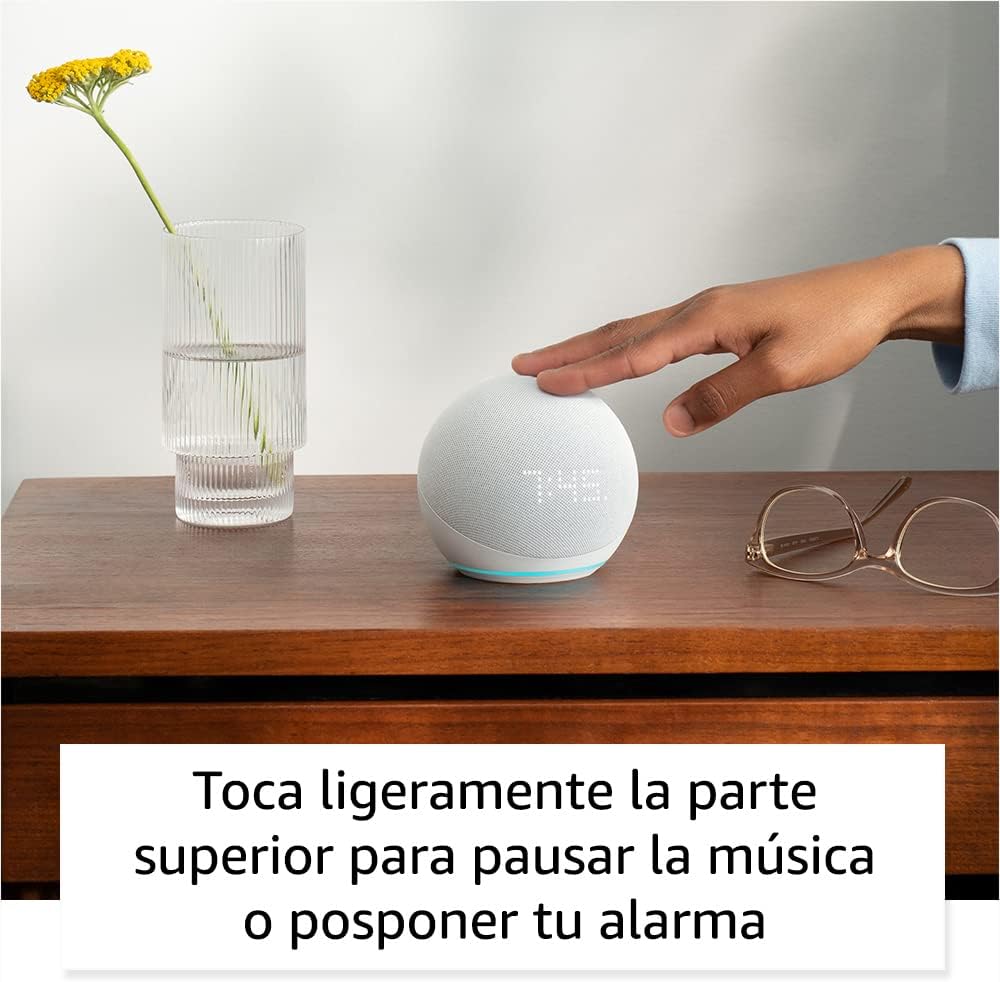 Amazon Echo Dot 5.ª (Generación, Modelo de 2022) con Reloj | Bocina Inteligente con Reloj y Alexa | Blanco