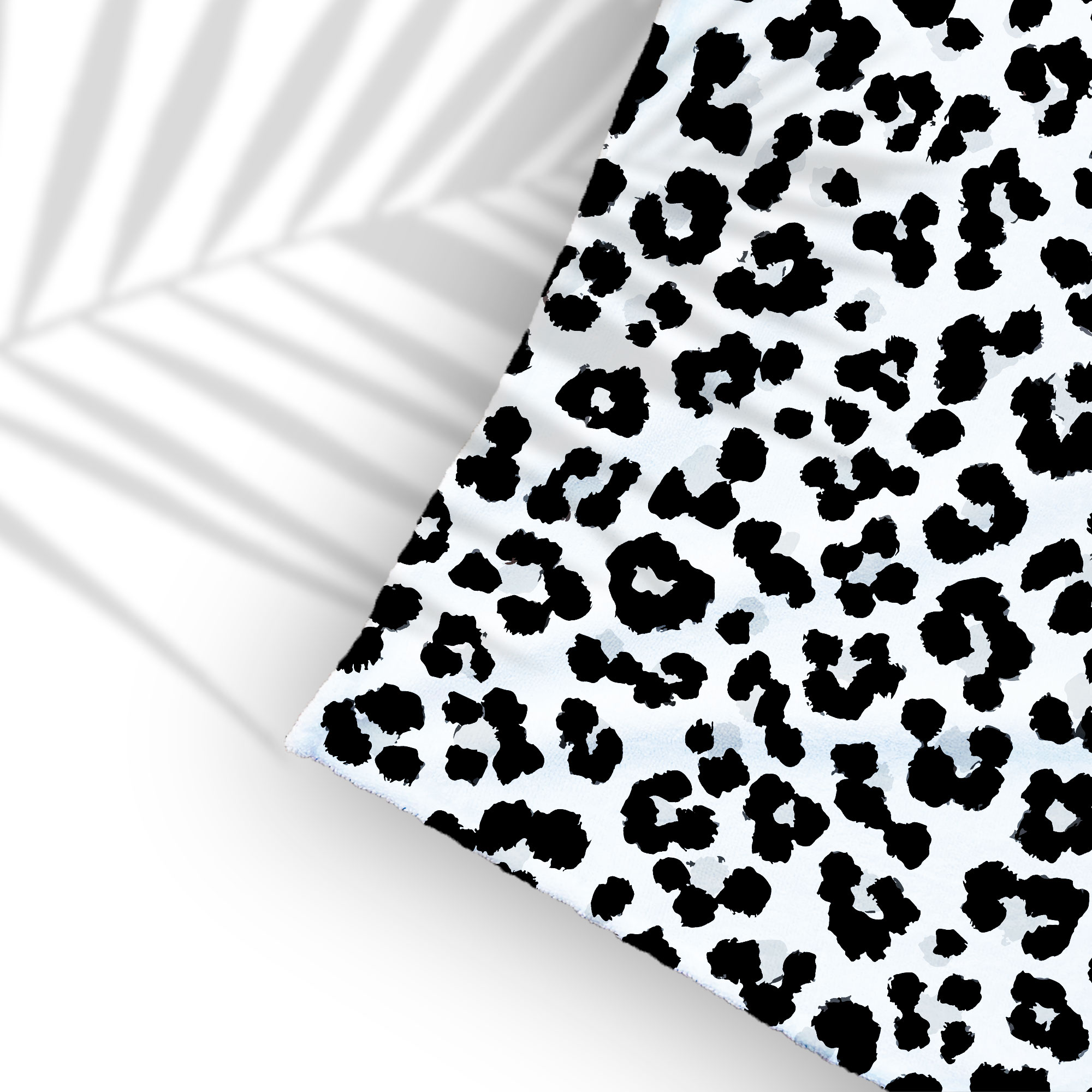 Toalla de Baño Diseño de Animal Print de Leopardo Blanco Ligera Y Suave Alta Calidad.