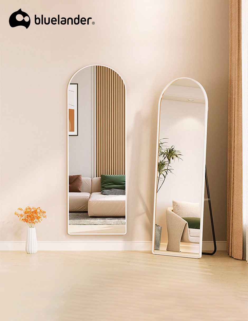 Espejo Curvo de Piso Cuerpo Completo con Soporte y Marco de Aluminio Bluelander
