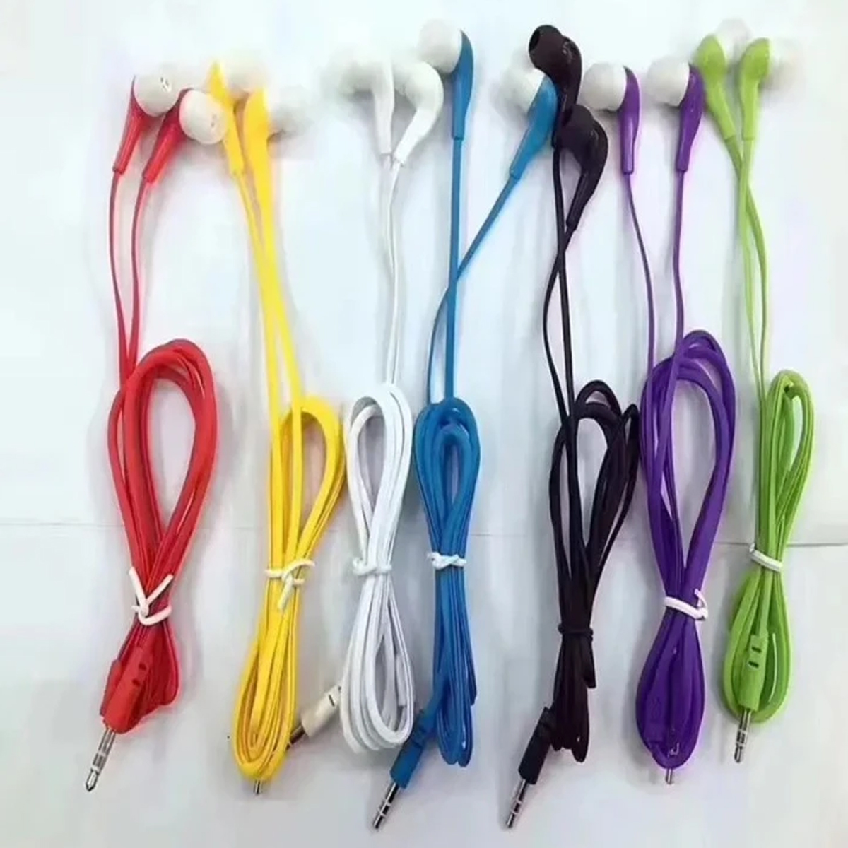 10 Piezas Audifonos In Ear 3.5mm Sin Microfono Color Al Azar