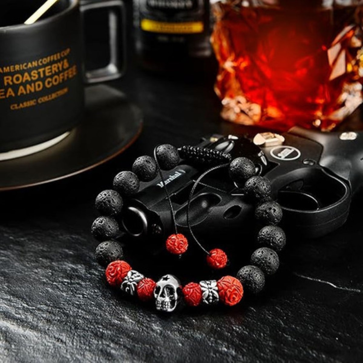 Pulsera Calavera Vintage Piedra De Lava Ojo De Tigre Hombre, Rojo/Negro