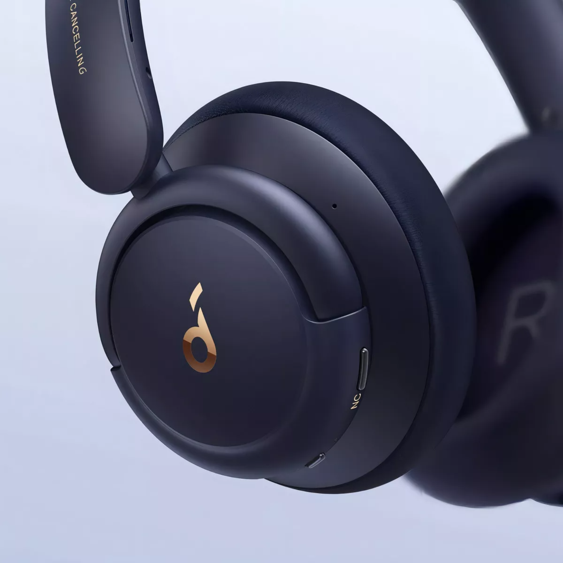 Audífonos Diadema Soundcore by Anker Life Q30 con Cancelación Activa de Ruido hasta 95% Múltiples Modos Tiempo de Reproducción 40 Horas Color Midnight Blue