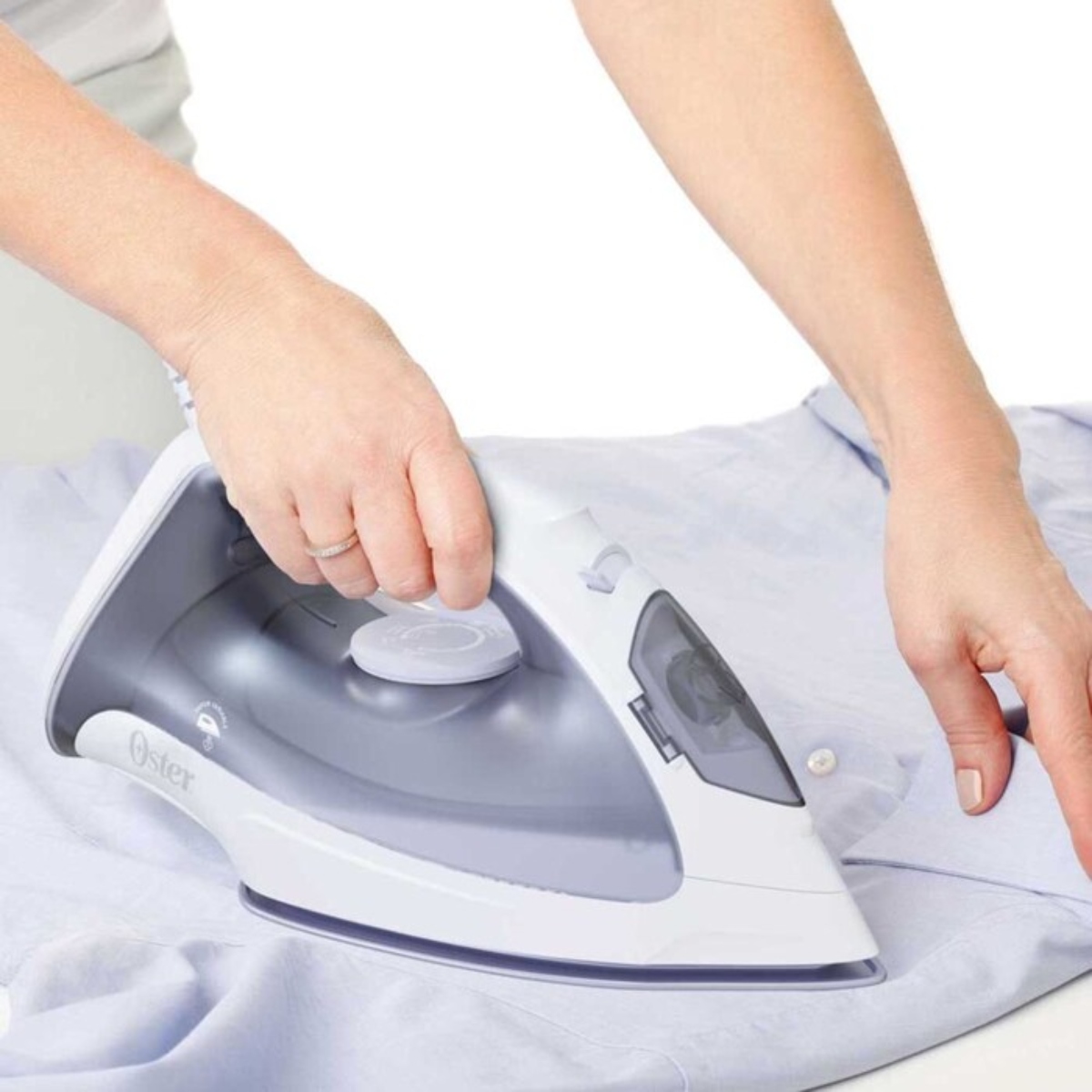 Plancha de Vapor Oster GCSTBS3802 (2122069) Suela Antiadherente Lavanda ORTY2*