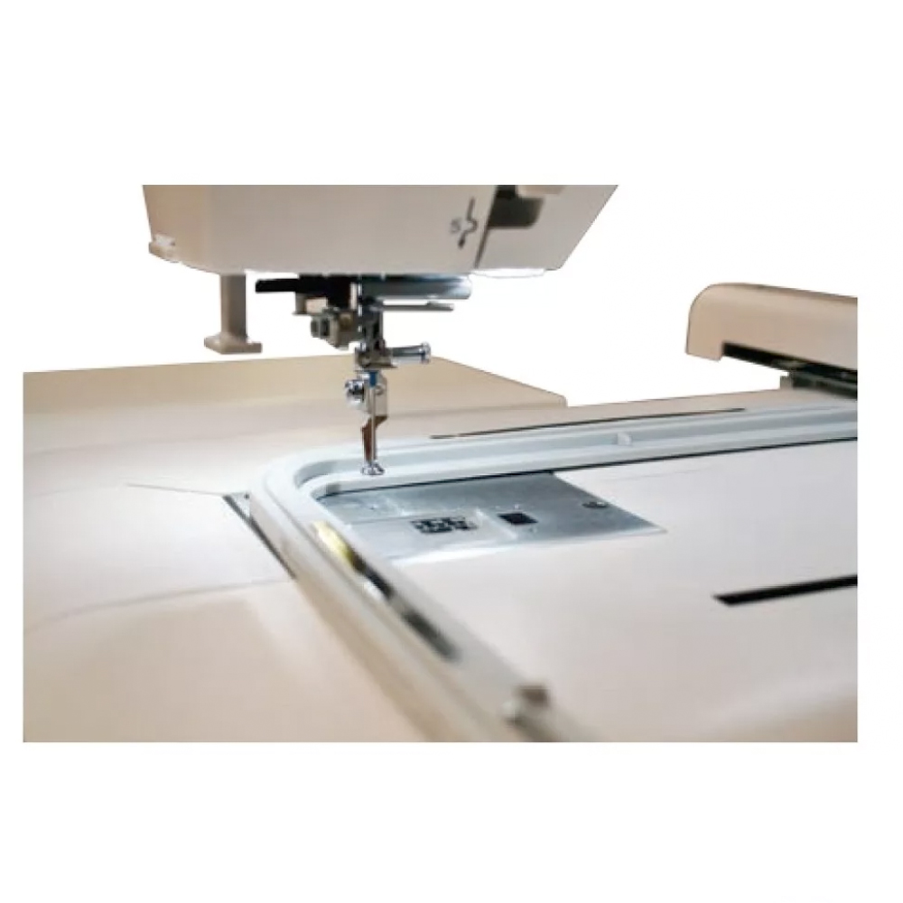 Máquina Bordadora Doméstica Janome MC500E Memory Craft