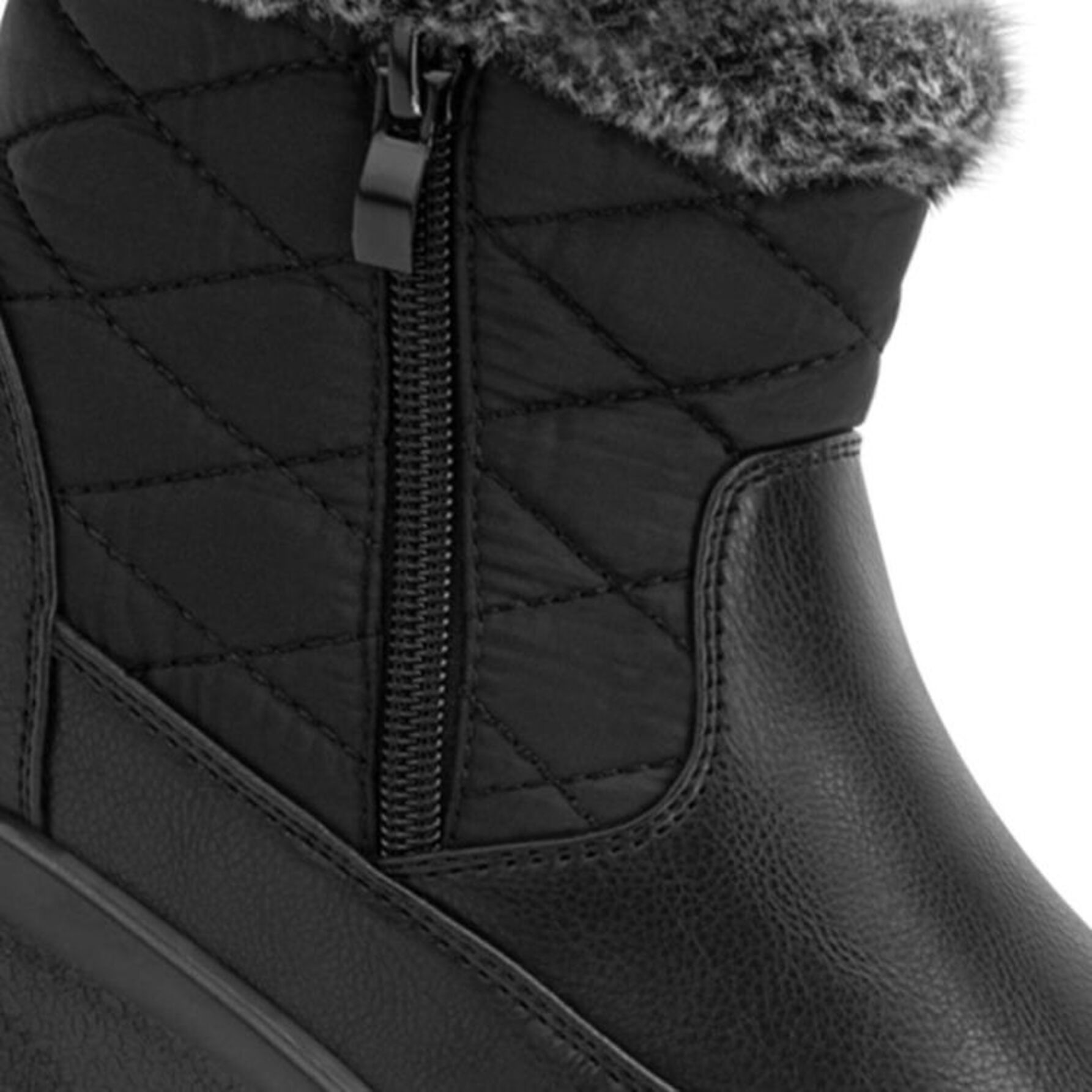 Bota para mujer, tipo confort, con forro de peluche, color negro, marca Shosh 1103855