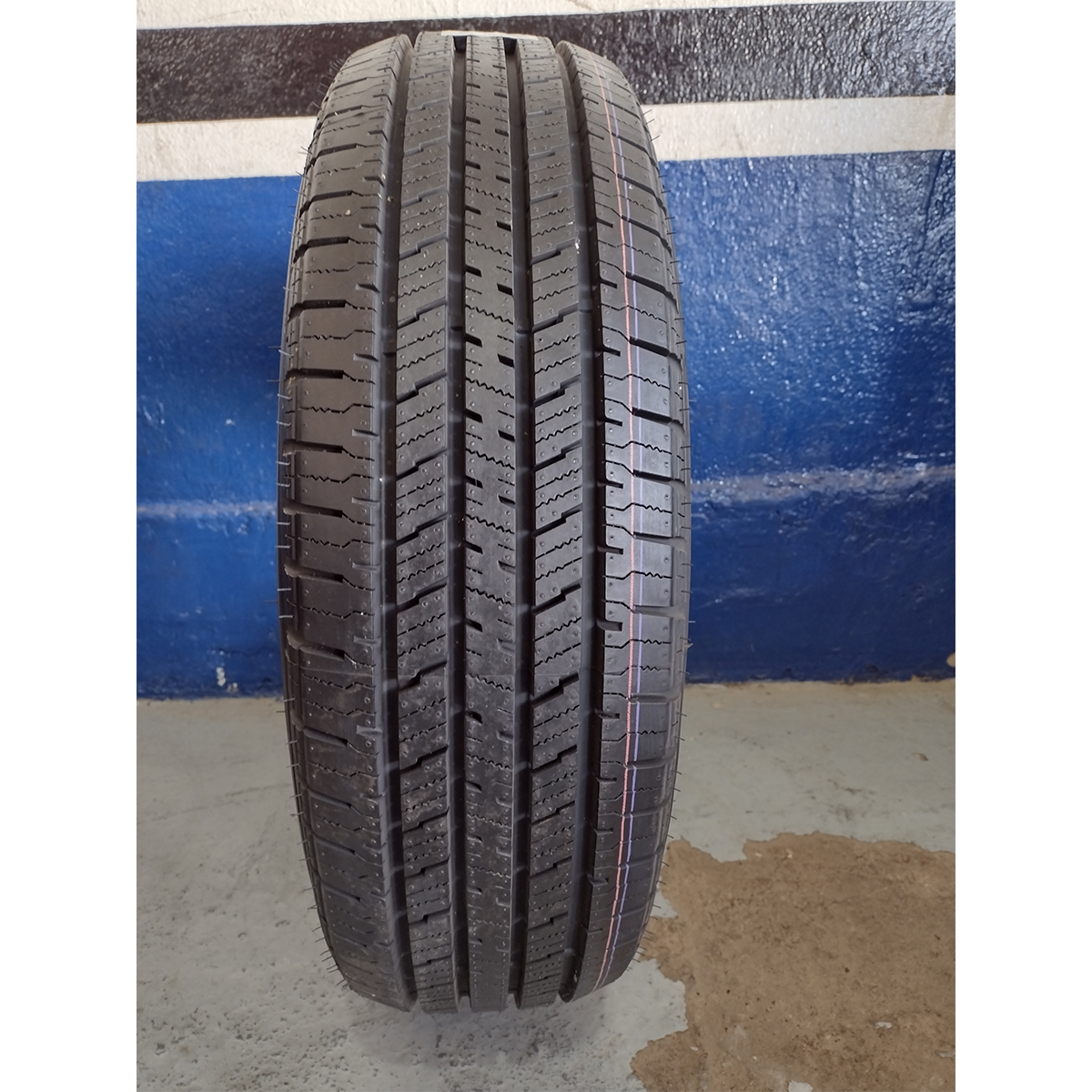 LLANTA 235/80R17 HANKOOK RH12