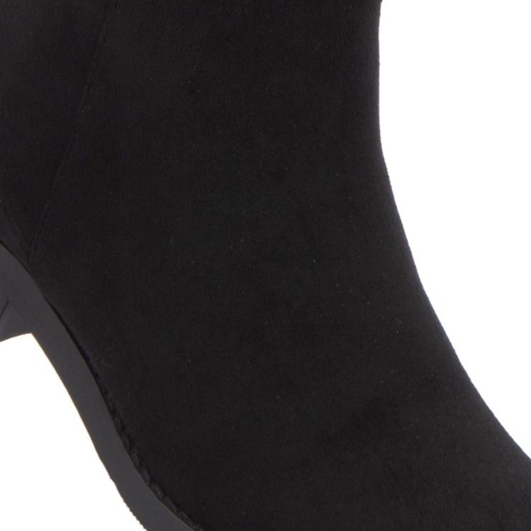 Bota para mujer, extra larga, con hebilla metálica, acabado ante y tacón bajo, marca Tierra Bendita, color negro 1141885