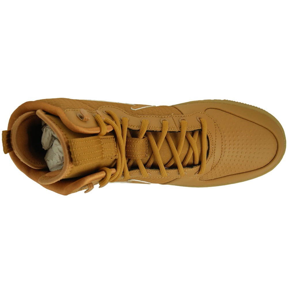 Tenis Nike Court Borough Mid Winter Hombre AA0547700