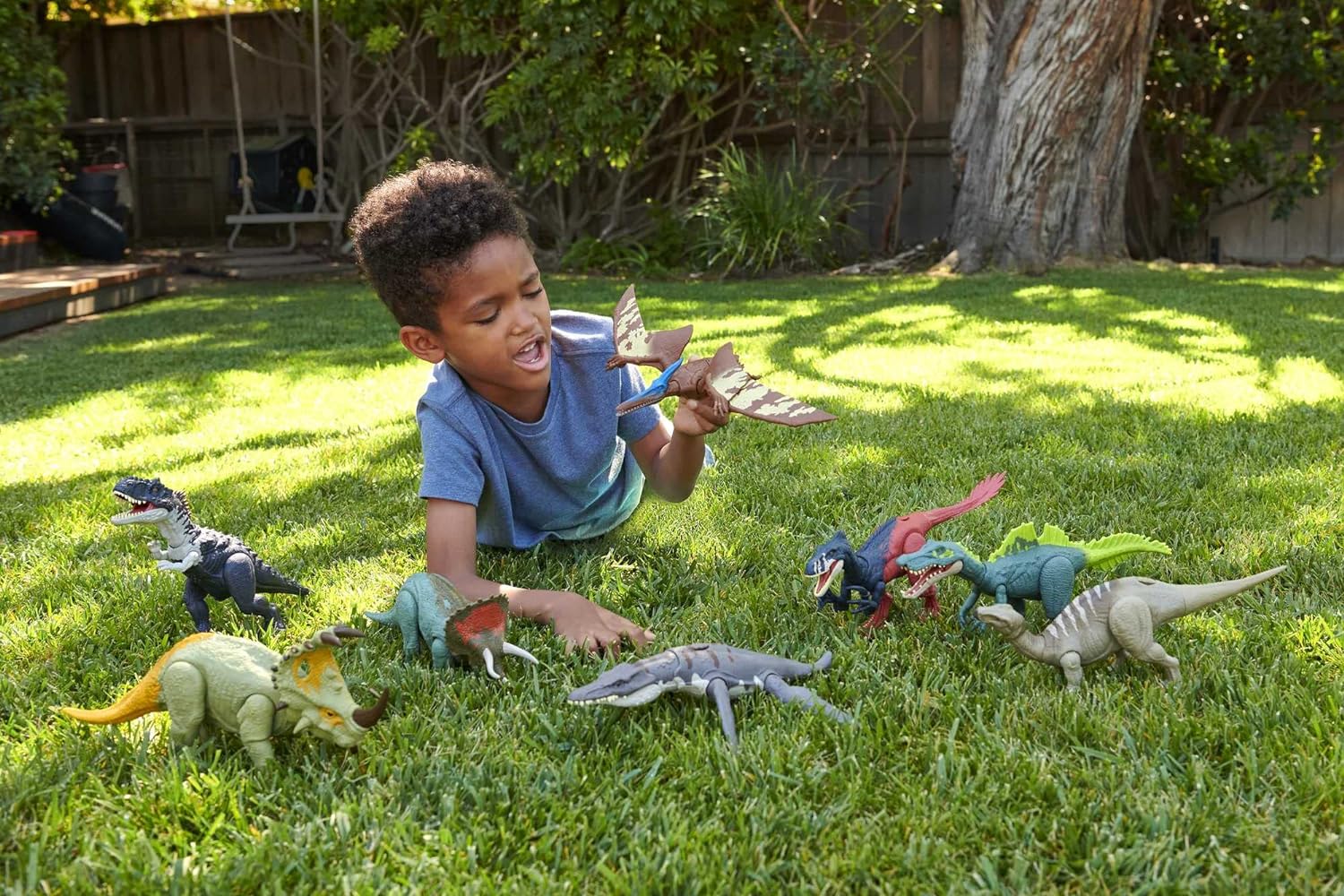 Jurassic World Dominion Roar Strikers Triceratops Azul Interactivo